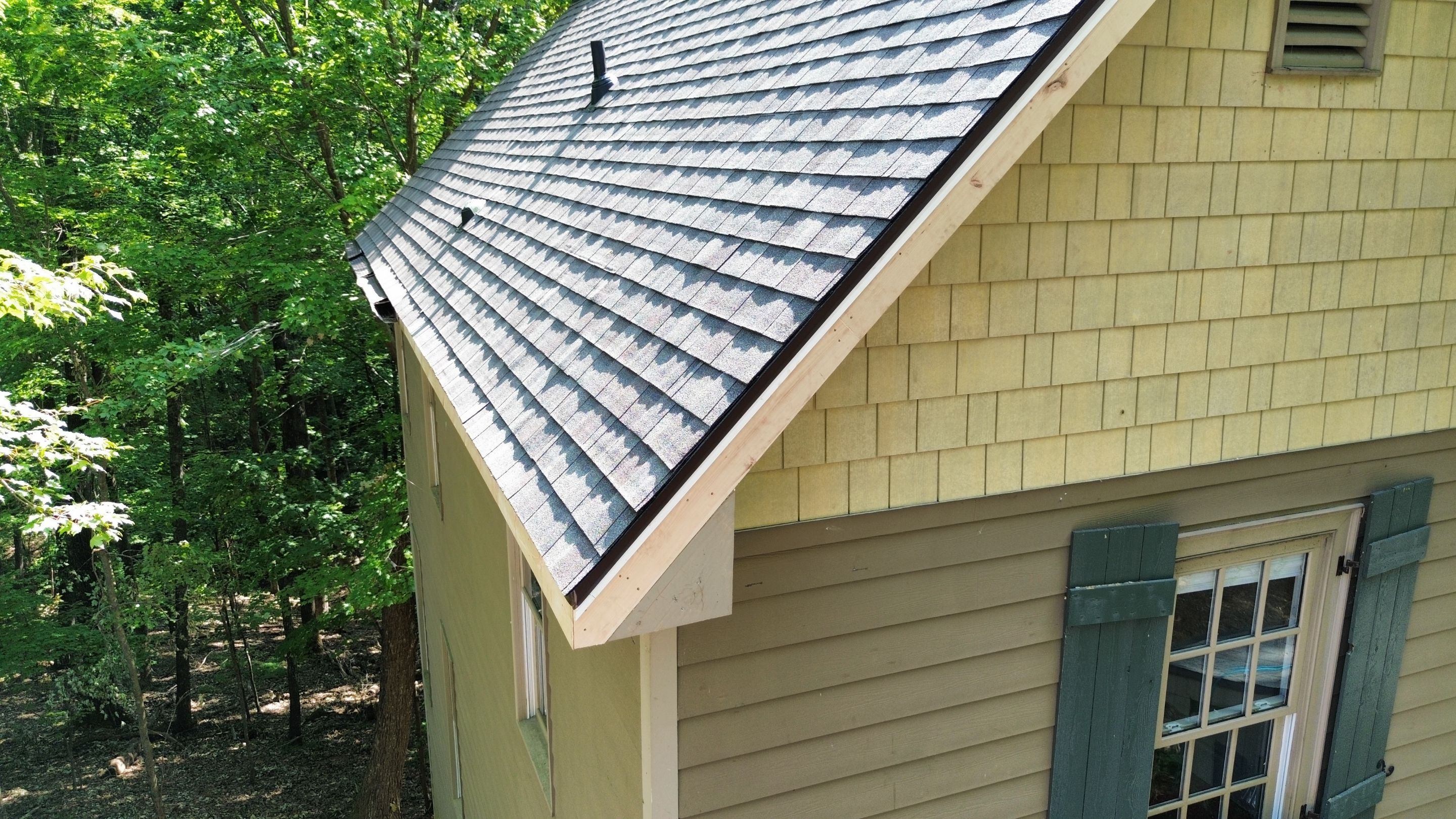 Big Canoe, GA Roof Replacement CertainTeed Landmark Weathered Wood by Reset Roofing