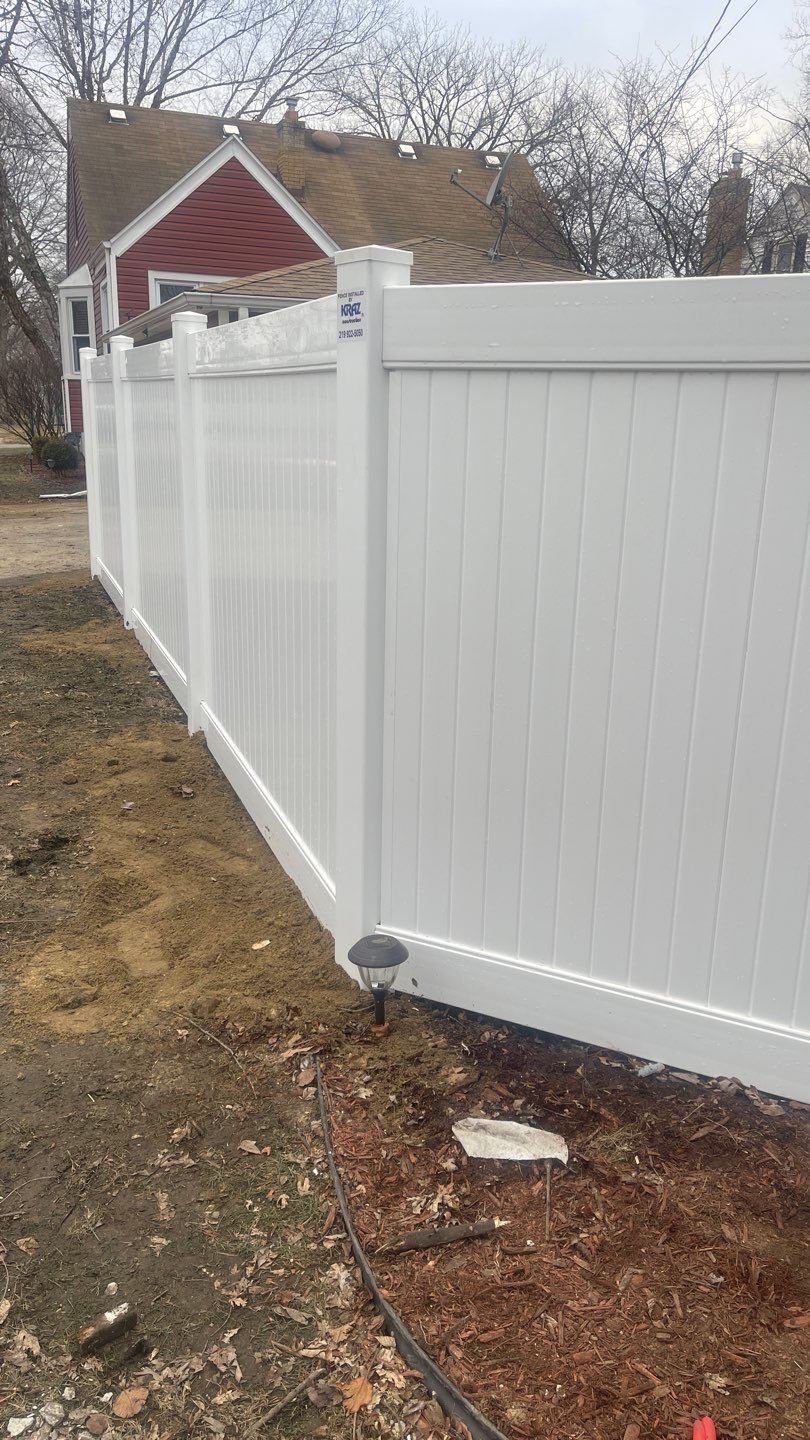Vinyl Fence Replacement/Installation by Kraz Construction