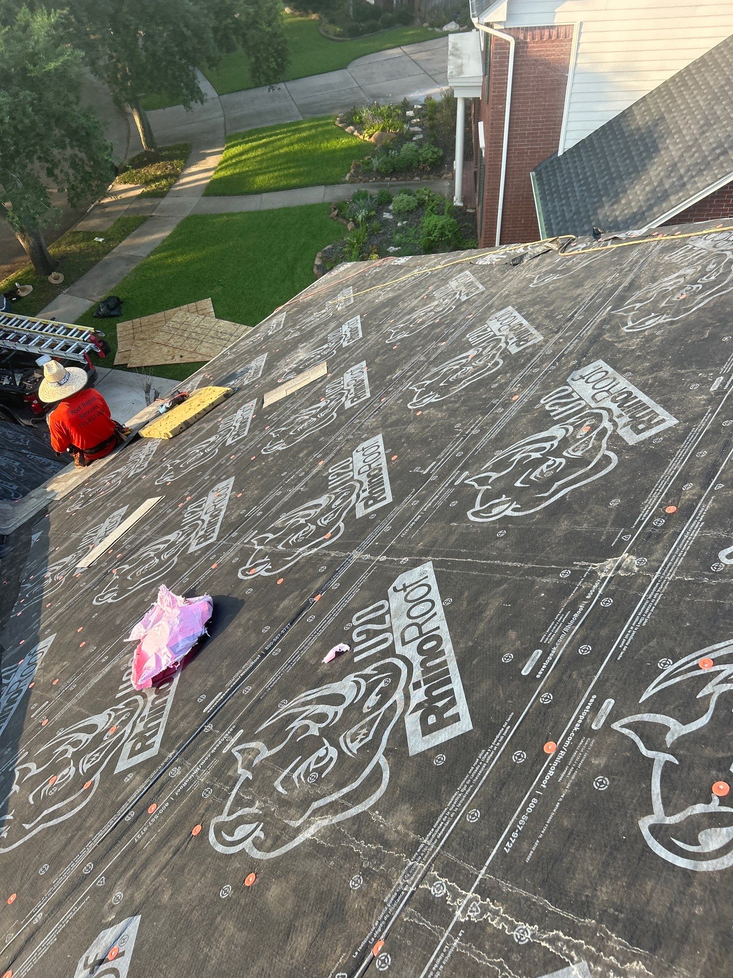 Residential Roofing Installation using Owen's Corning Duration (Lifetime) Shingles by Roof Repair Company