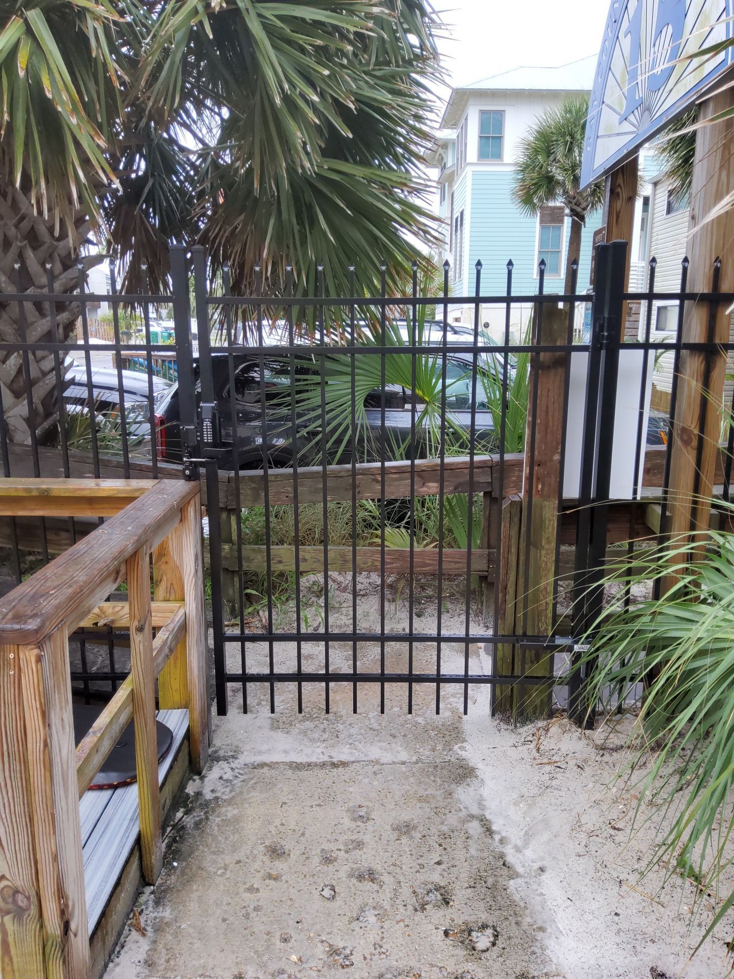 Locking Keypad by Hip Square Fence Inc.