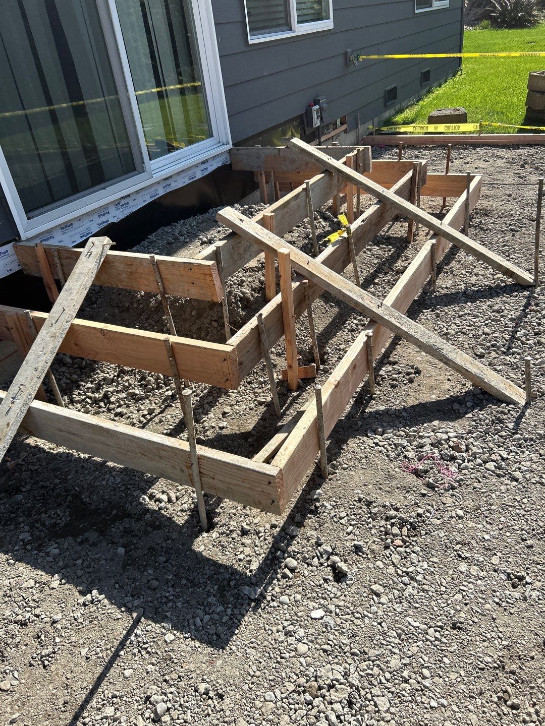 Ty | Concrete Patio by Jireh Asphalt & Concrete Inc 