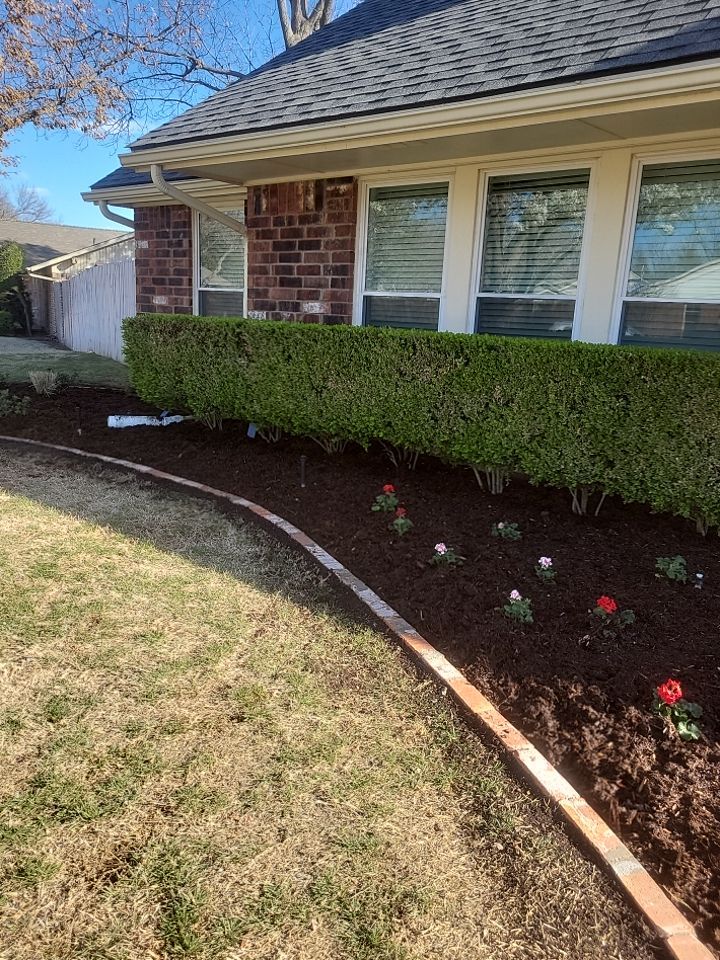 Concrete sidewalk using Concrete by Clays Services Inc
