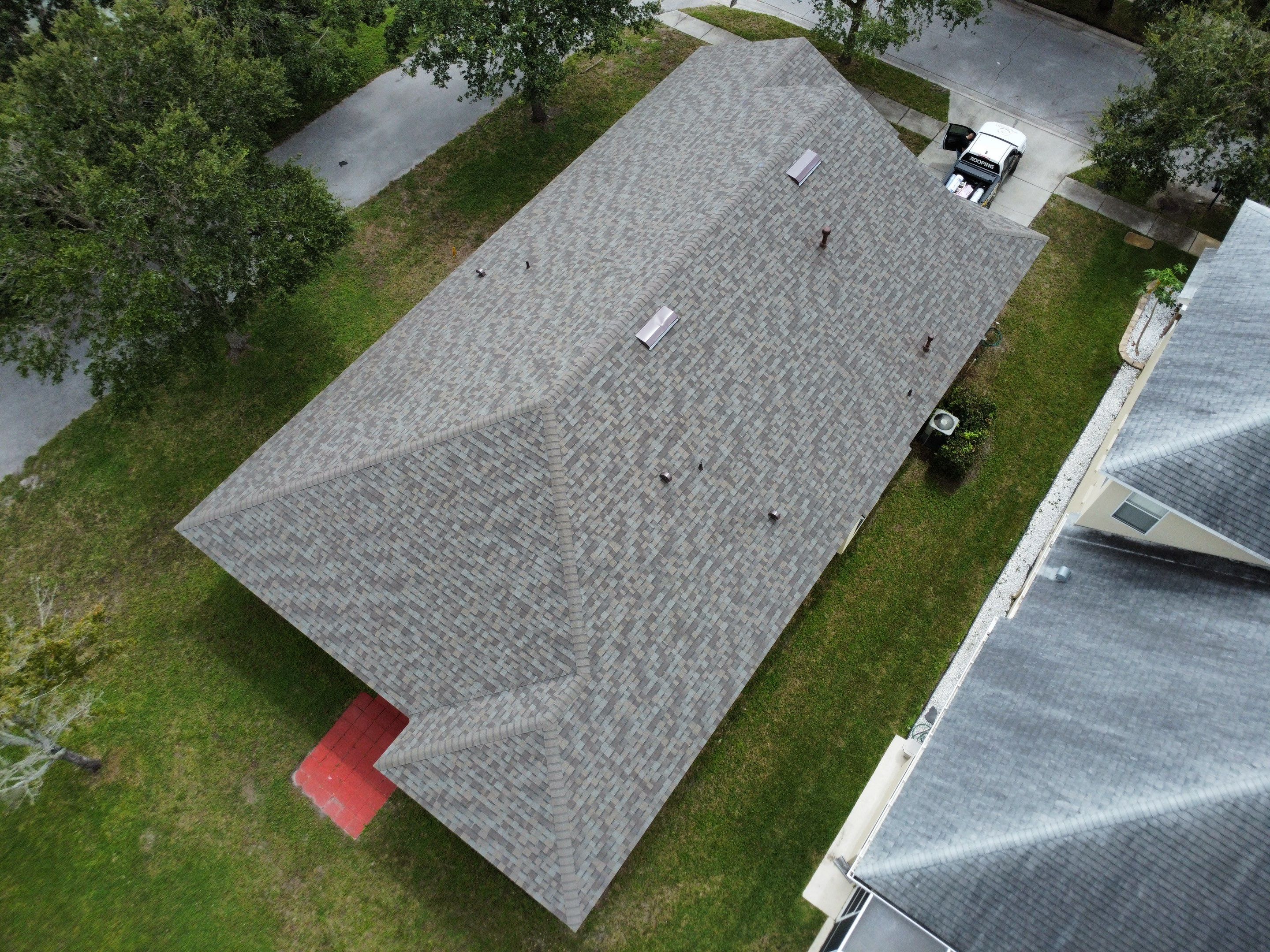 Roof Replacement in Lutz, FL by Steadfast Roofing 