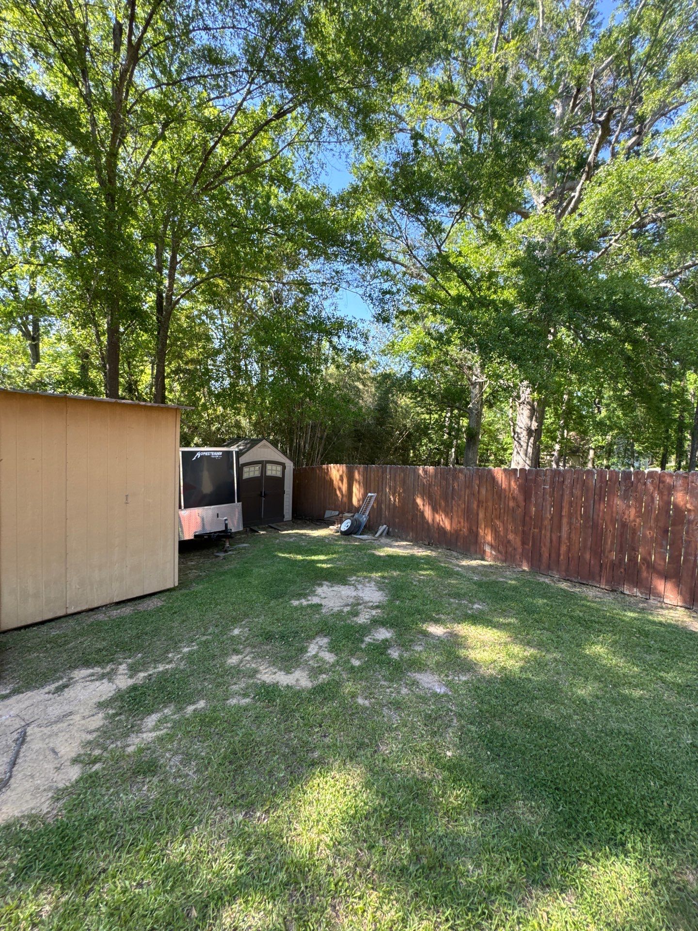 6' Cedar Good Neighbor w/Black Chain Link by Roberson Construction LLC