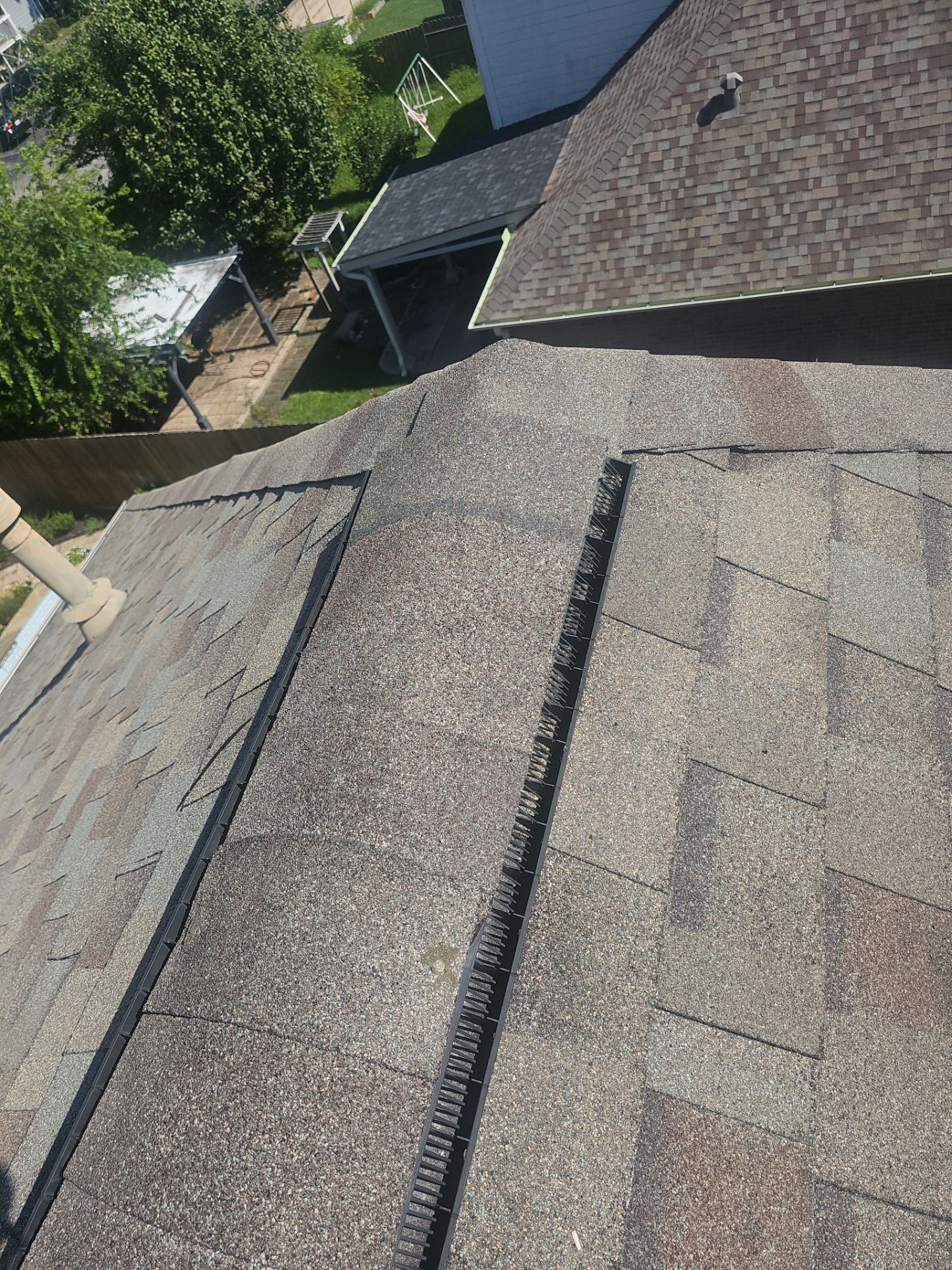Hail Damage using Owen's Corning Duration (Lifetime) Shingles by Roof Repair Company