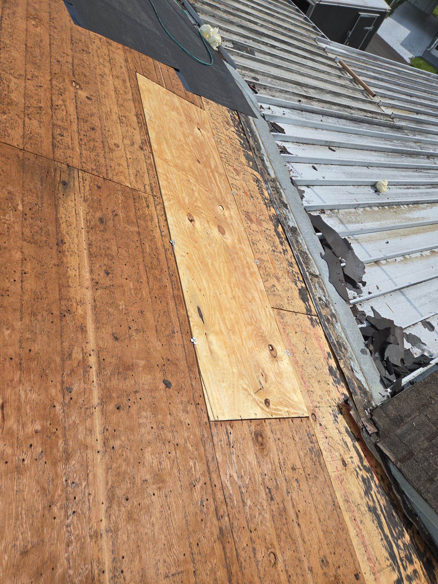 Project in St. Petersburg 33709 by Mitchell Roofing Company LLC 