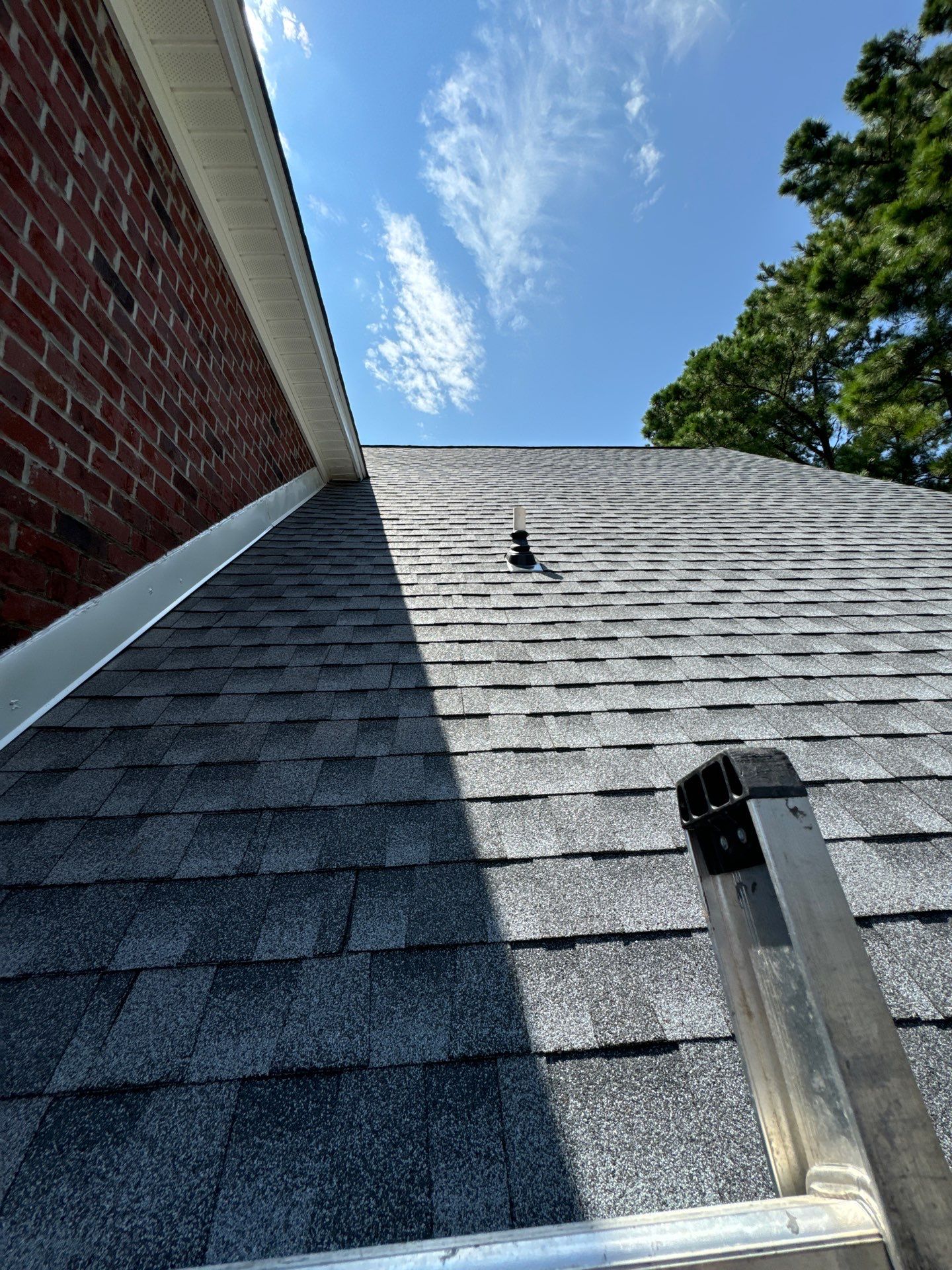 GAF HDZ - Oyster Grey by Linta Roofing
