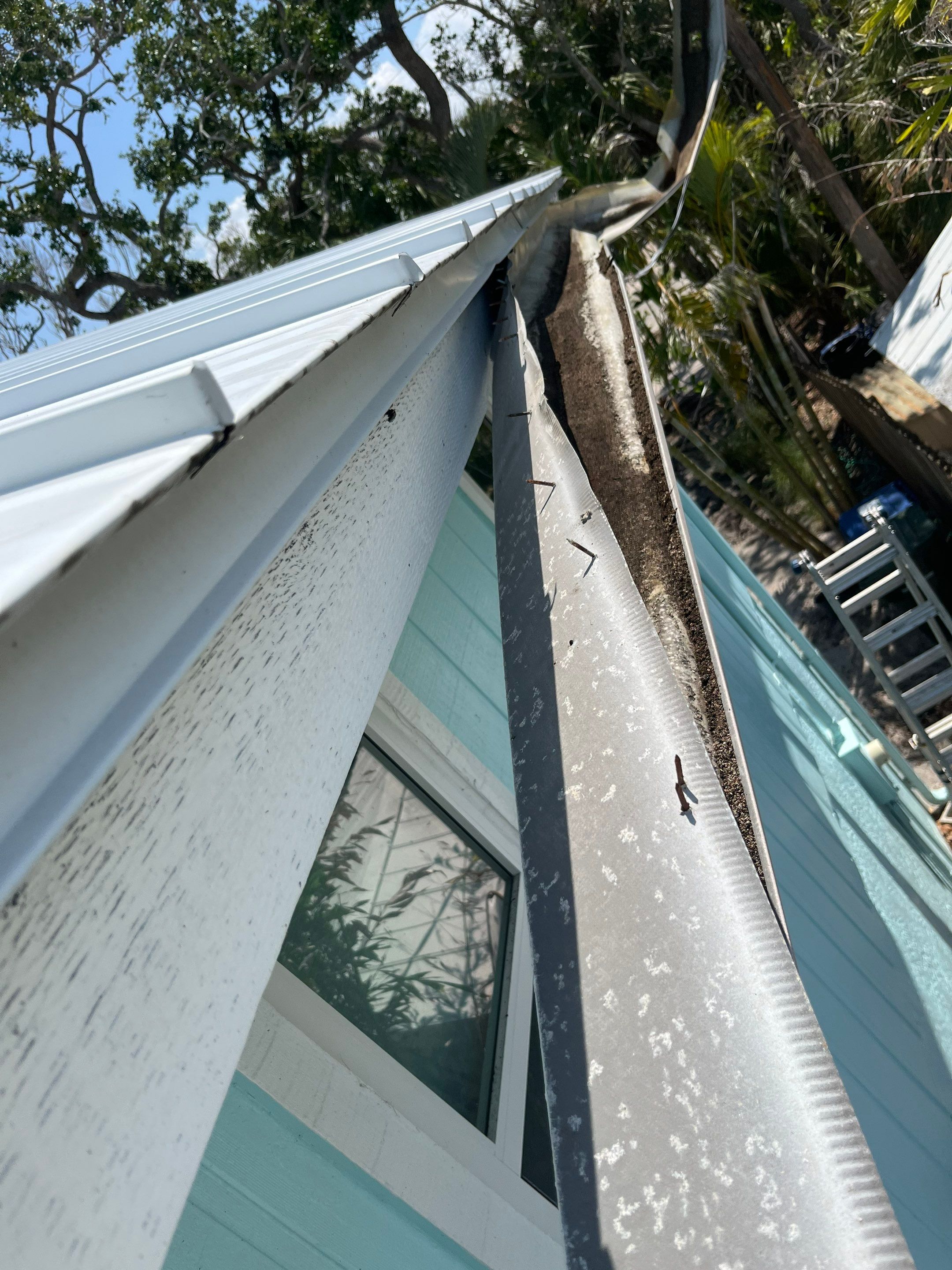Leaf Guard System for Sarasota Homeowners by Gutter Professors