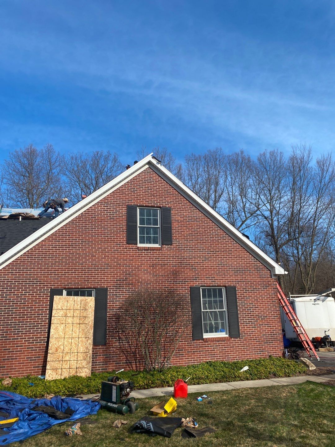 Roof Replacement using CertainTeed Landmark by 180 Contractors