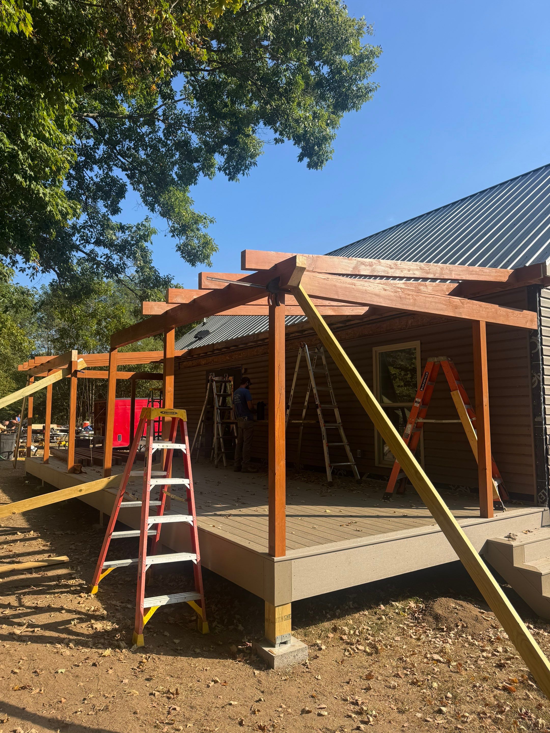 Custom Composite Deck and Screened Porch Addition in Hinton by Walnut Hollow Decks & Outdoor Living