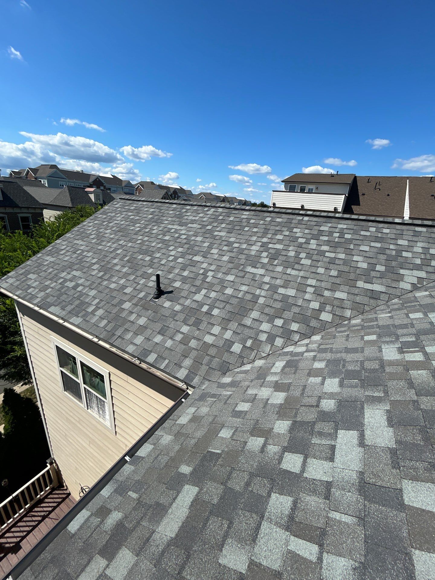 Ashburn: Residential Roof Replacement  with CertainTeed Landmark Pro in Max Def Georgetown Gray by RM Banning, Inc.