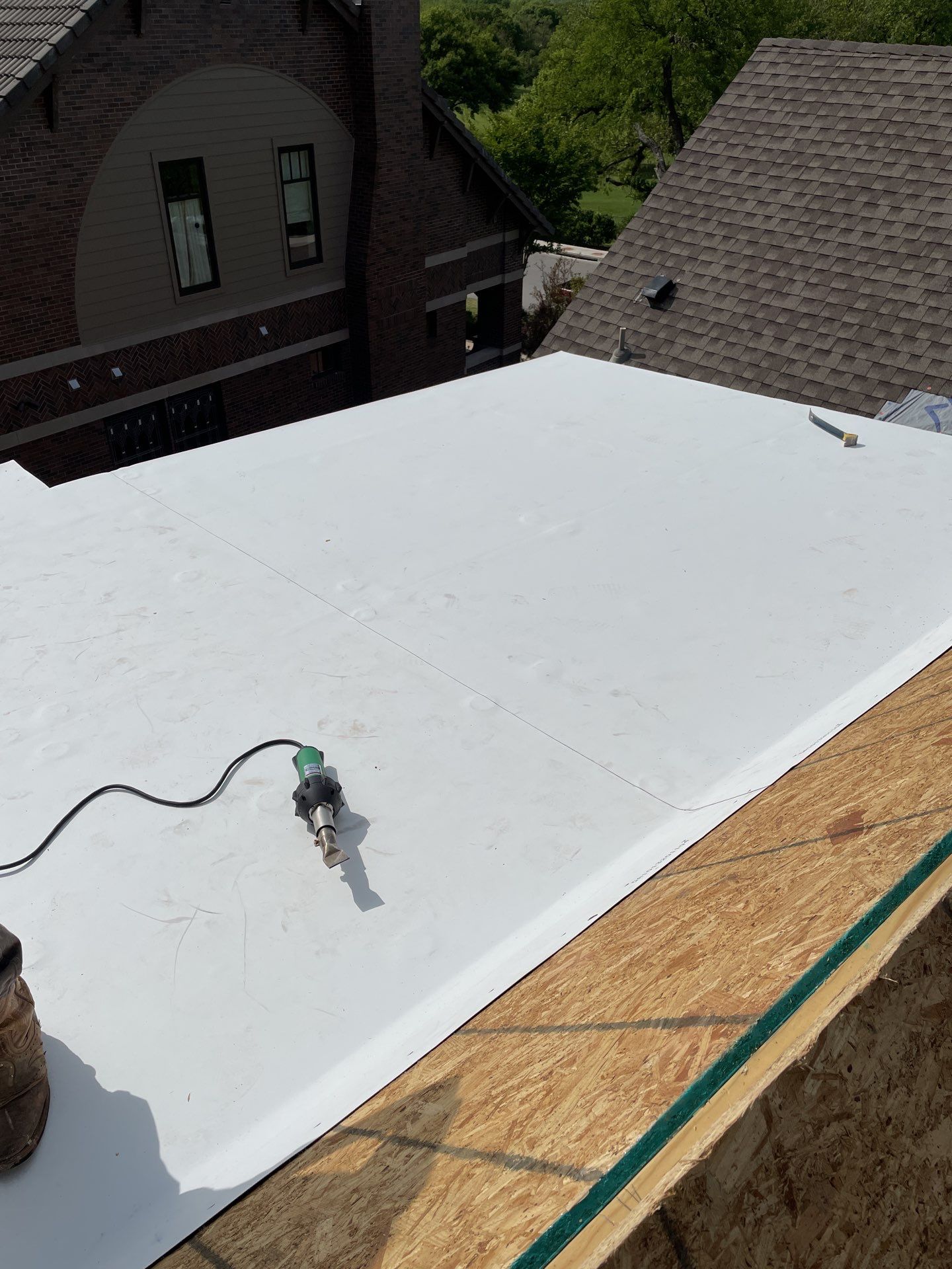 Residential Roofing Installation using Malarkey Legacy Scotchgard Shingles by Harvey Roofing & Construction