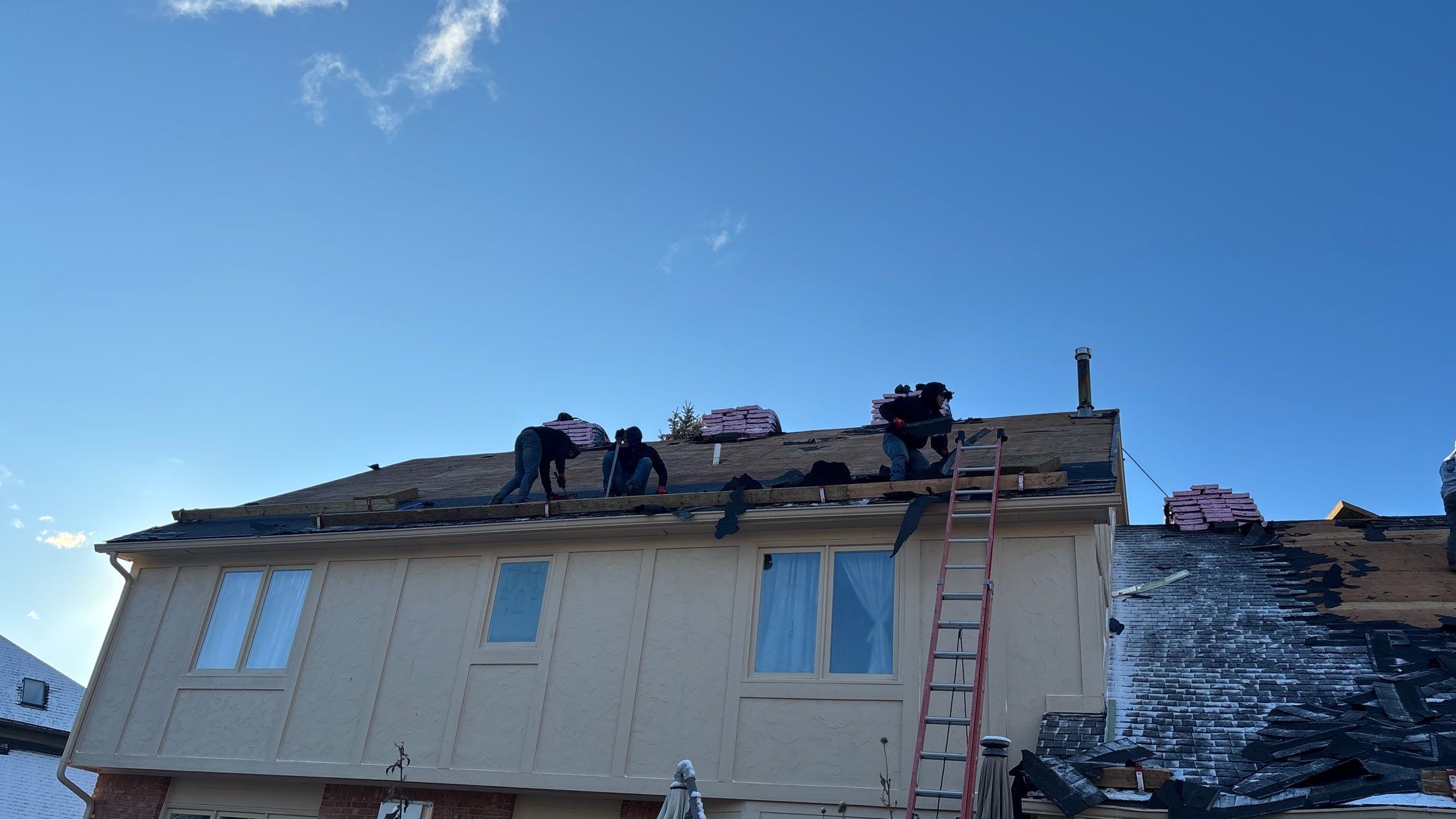 Roof Replacement using Owens Corning Williamsburg Grey by 180 Contractors