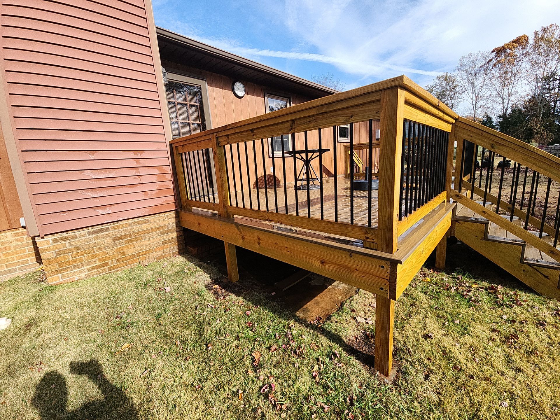 Wood Deck using Wood Sealant by DuraSeal