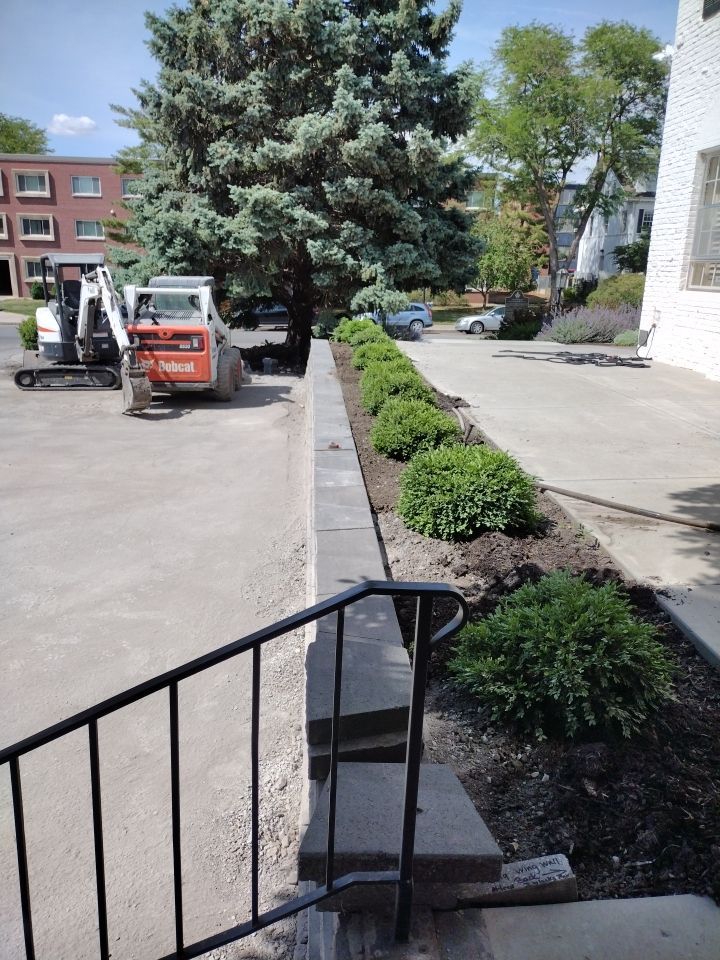 Replacement of existing retaining wall.  by New Horizon Landscapes