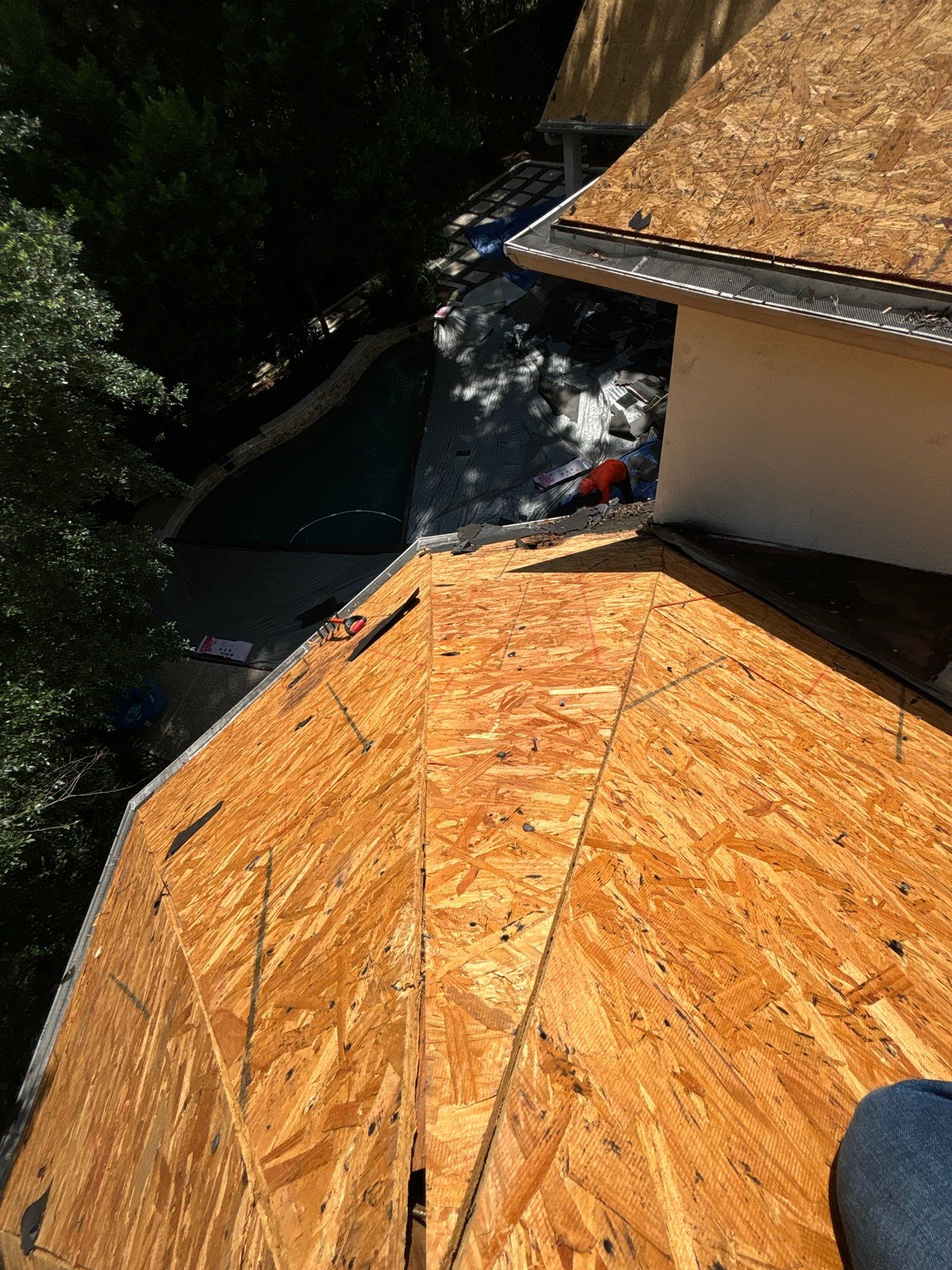 Residential Roofing Installation using Owen's Corning Duration (Lifetime) Shingles by Roof Repair Company