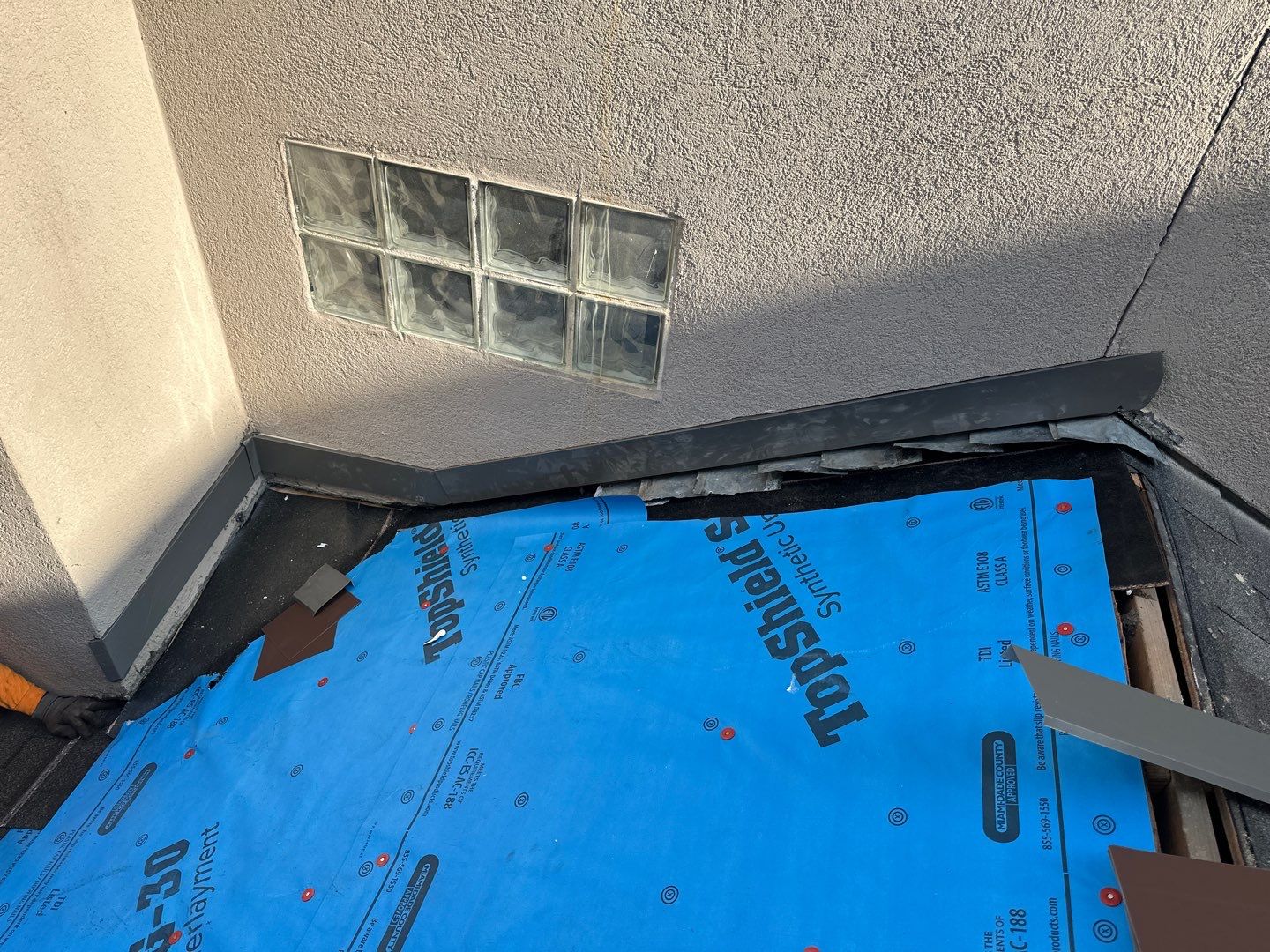 Residential Roofing Repair using Owen's Corning Duration (Lifetime) Shingles by Roof Repair Company