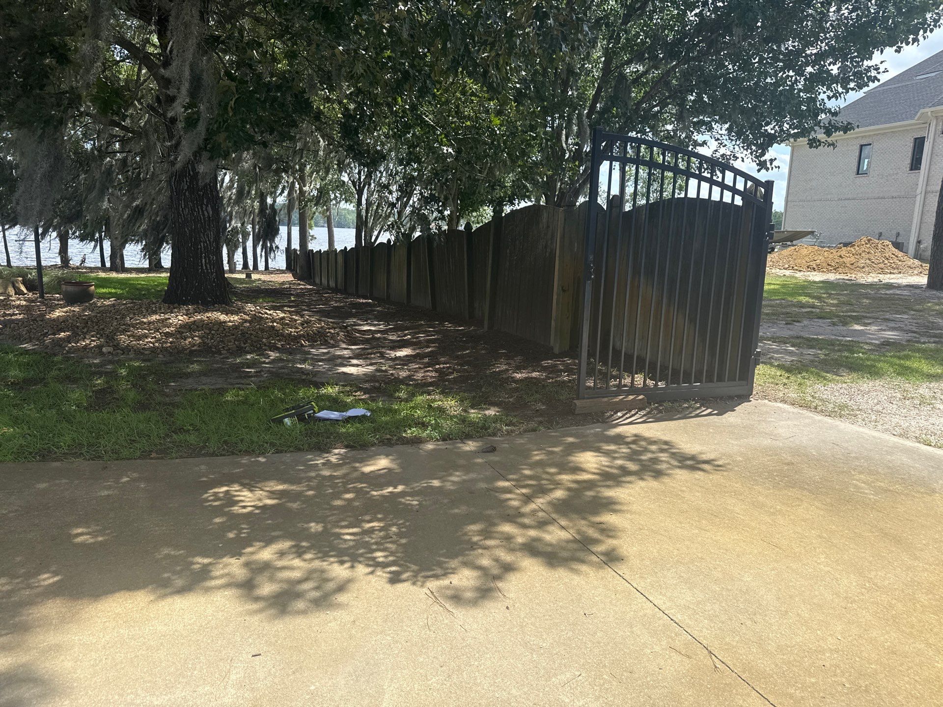 Sterling Aluminum Project in Chocowinity by Superior Fence and Rail