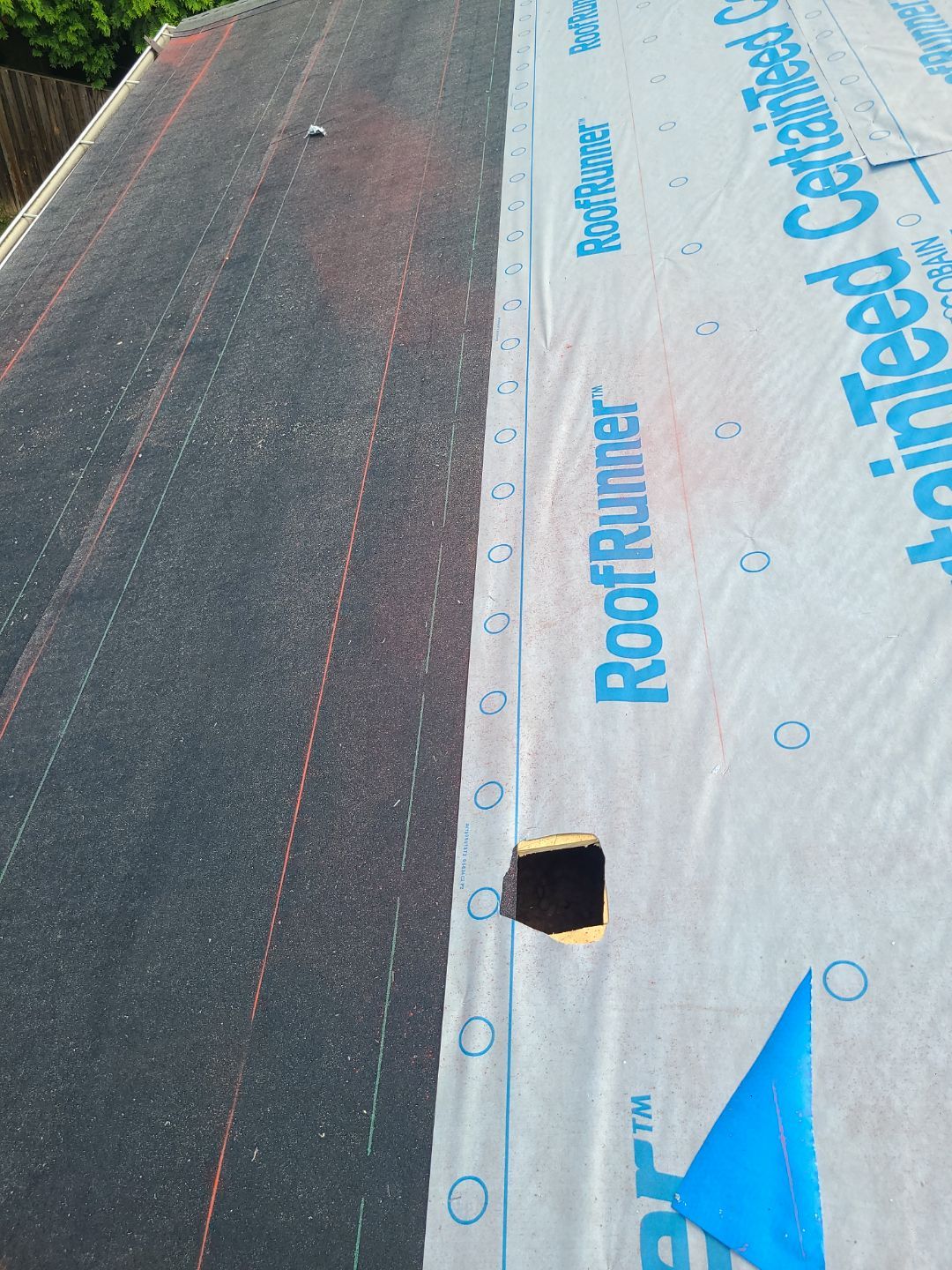 Falls Church: CertainTeed Landmark Pro Designer Shingles in Max Def Pewterwood by RM Banning, Inc.