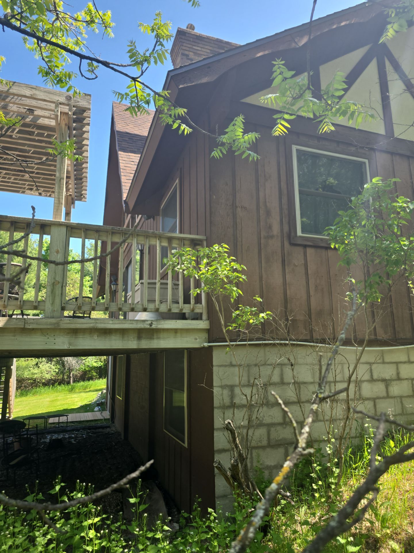 New Gutter and Downspout Installation for Bellaire Residence by Rainbow Seamless Systems