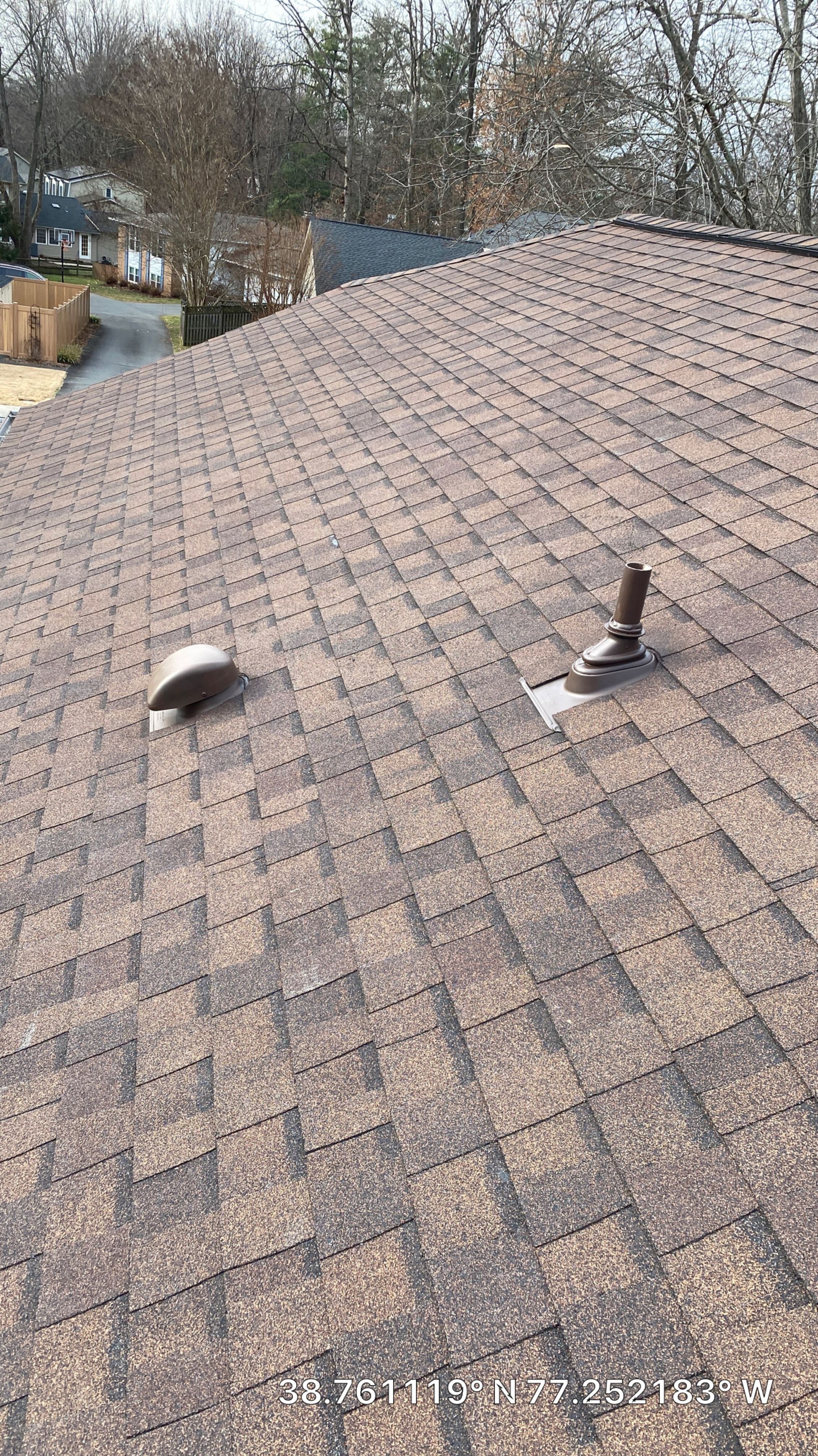 Springfield: CertainTeed Landmark Designer Shingles in Burnt Sienna by RM Banning, Inc.