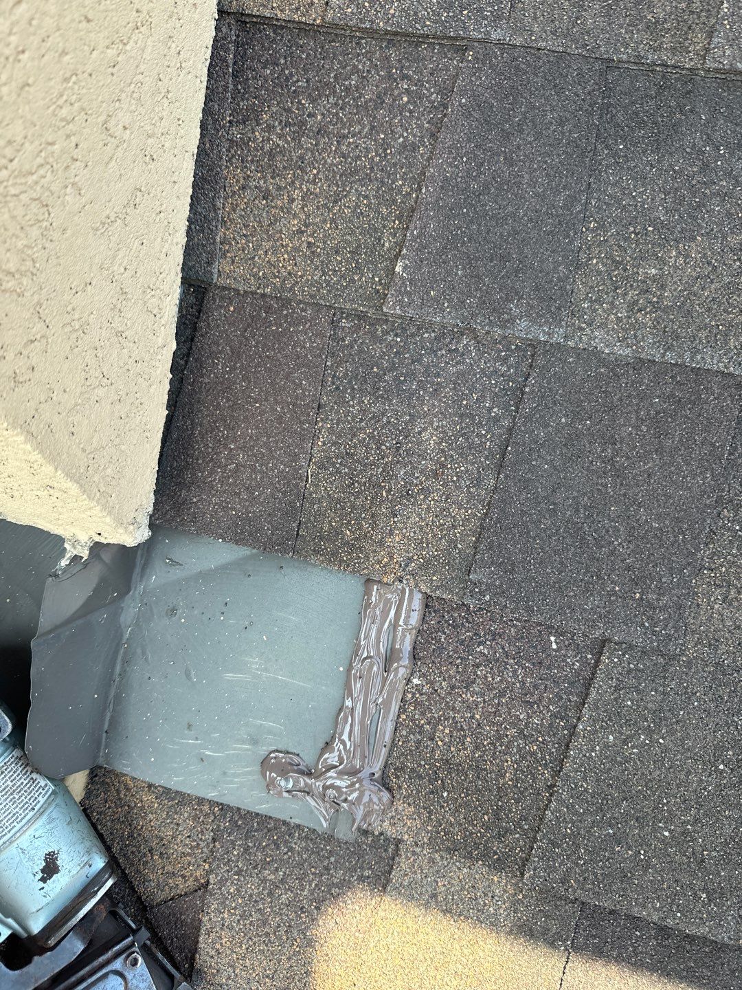 Hail Damage using Owen's Corning Duration (Lifetime) Shingles by Roof Repair Company