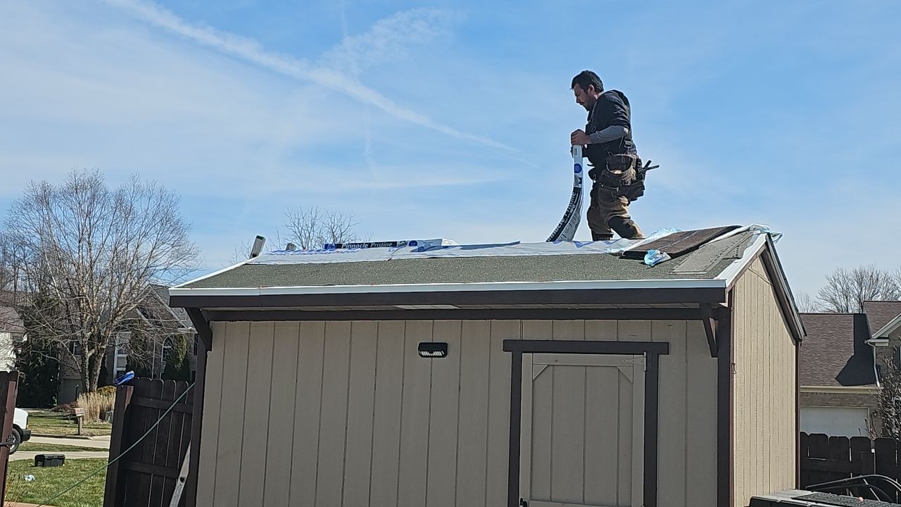 ATLAS PINNACLE COLOR: BURNT HICKORY DRIP EDGE: WHITE by Eagle Eye Roofing