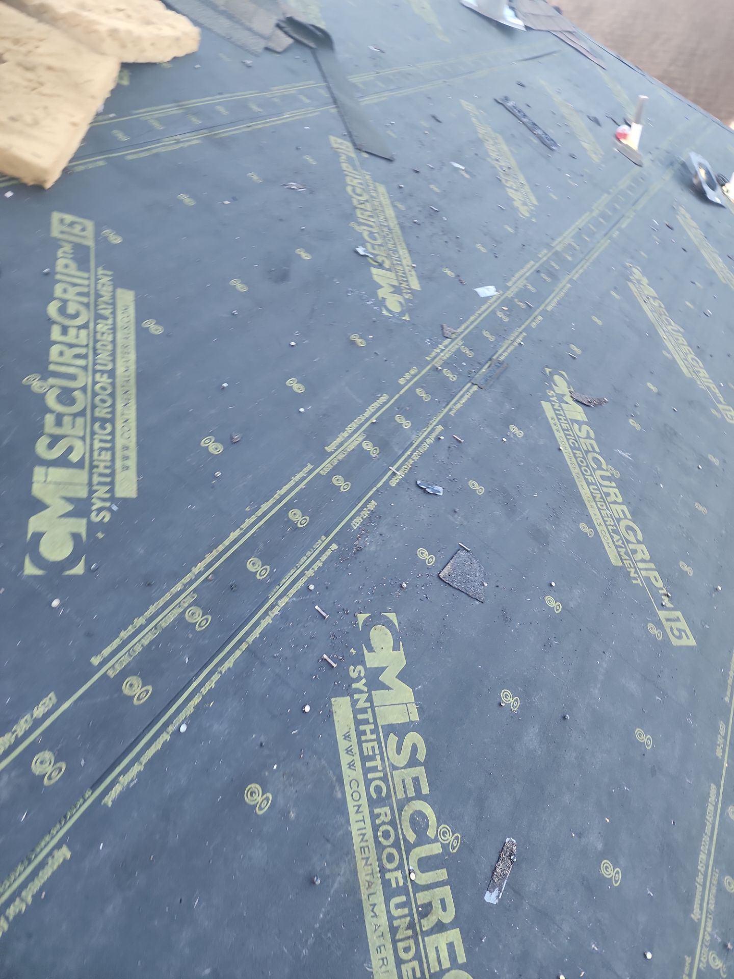 Residential Roofing Installation using Owen's Corning Duration (Lifetime) Shingles by Roof Repair Company