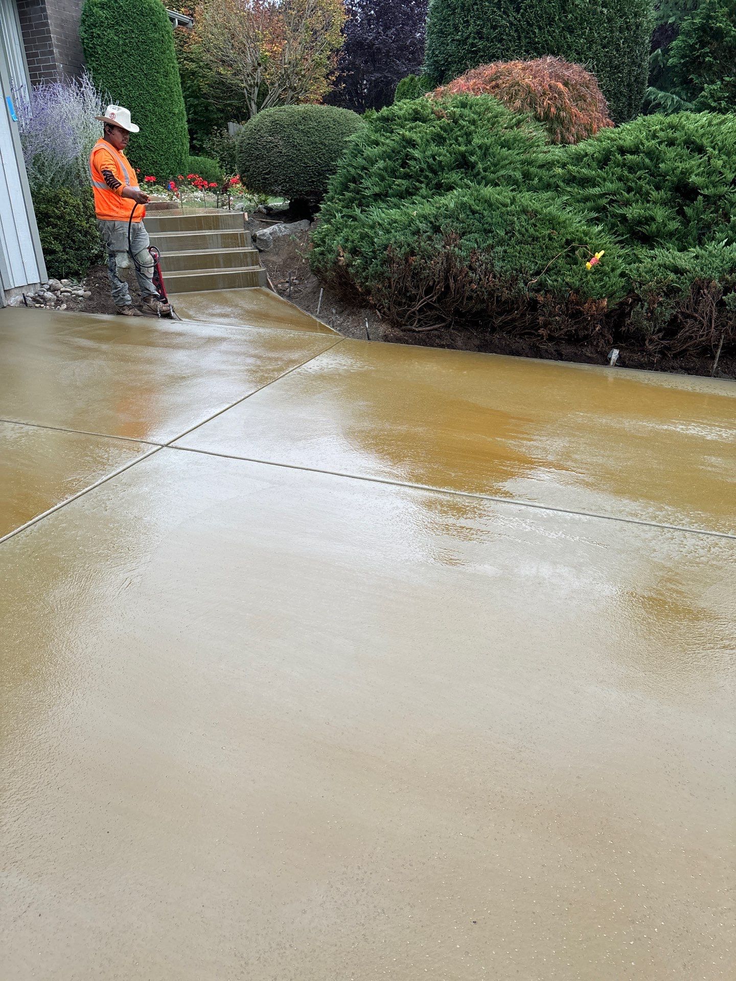 Concrete Driveway Renovation | Kirkland  by Jireh Asphalt & Concrete Inc 