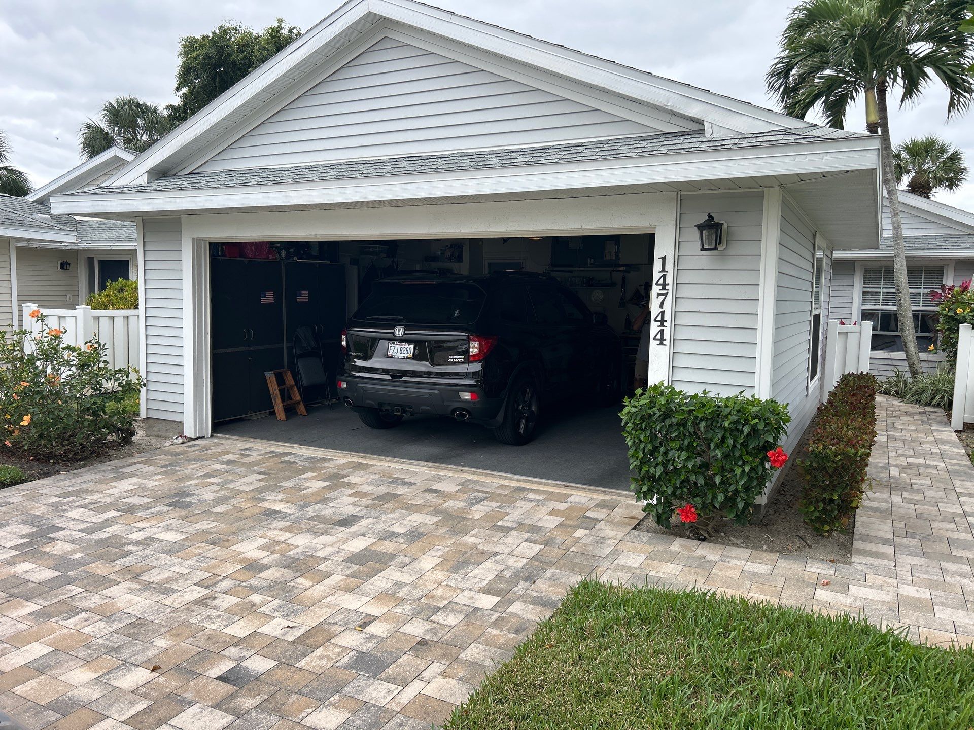 White Seamless Gutters in Fort Myers FL by Gutter Professors