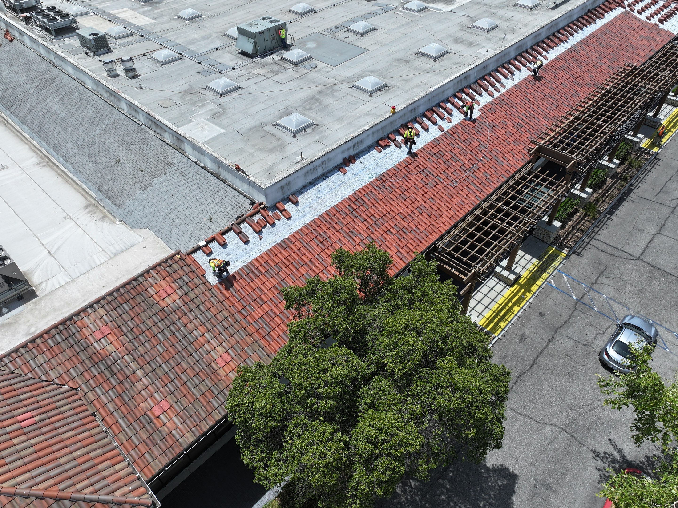 Regency Westlake Shopping Center  by Sanchez Single Ply Roofing