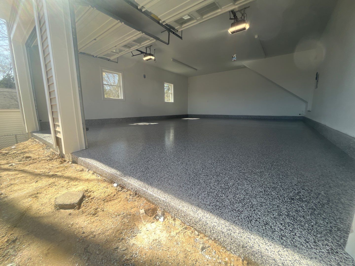 Garage in Nashua, NH 03063 by Symphony Concrete Coatings