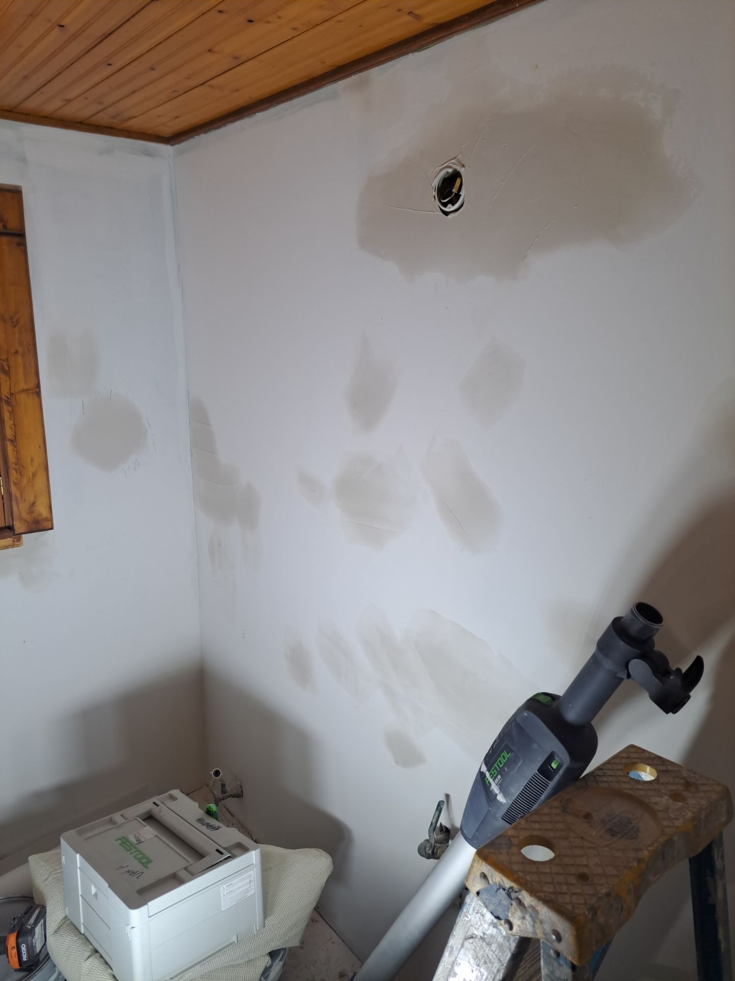 Repair and repaint by Gordon Painting