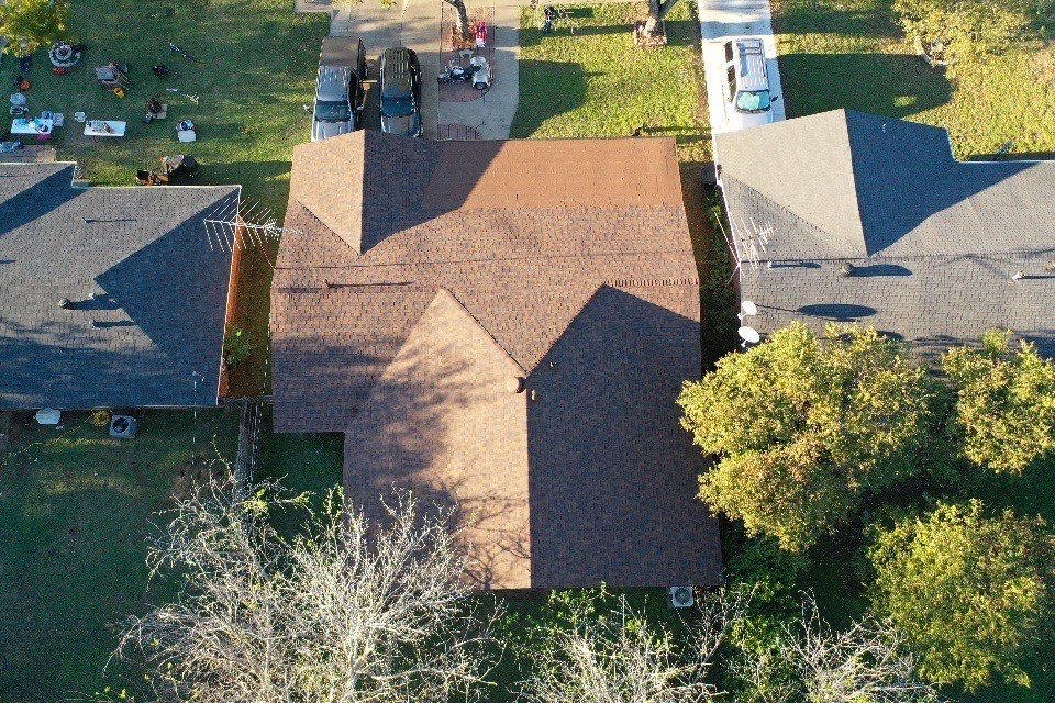 Cleburne, Tx - Reroof + Wood Rot Repairs by DT Roofing - Seth Wells