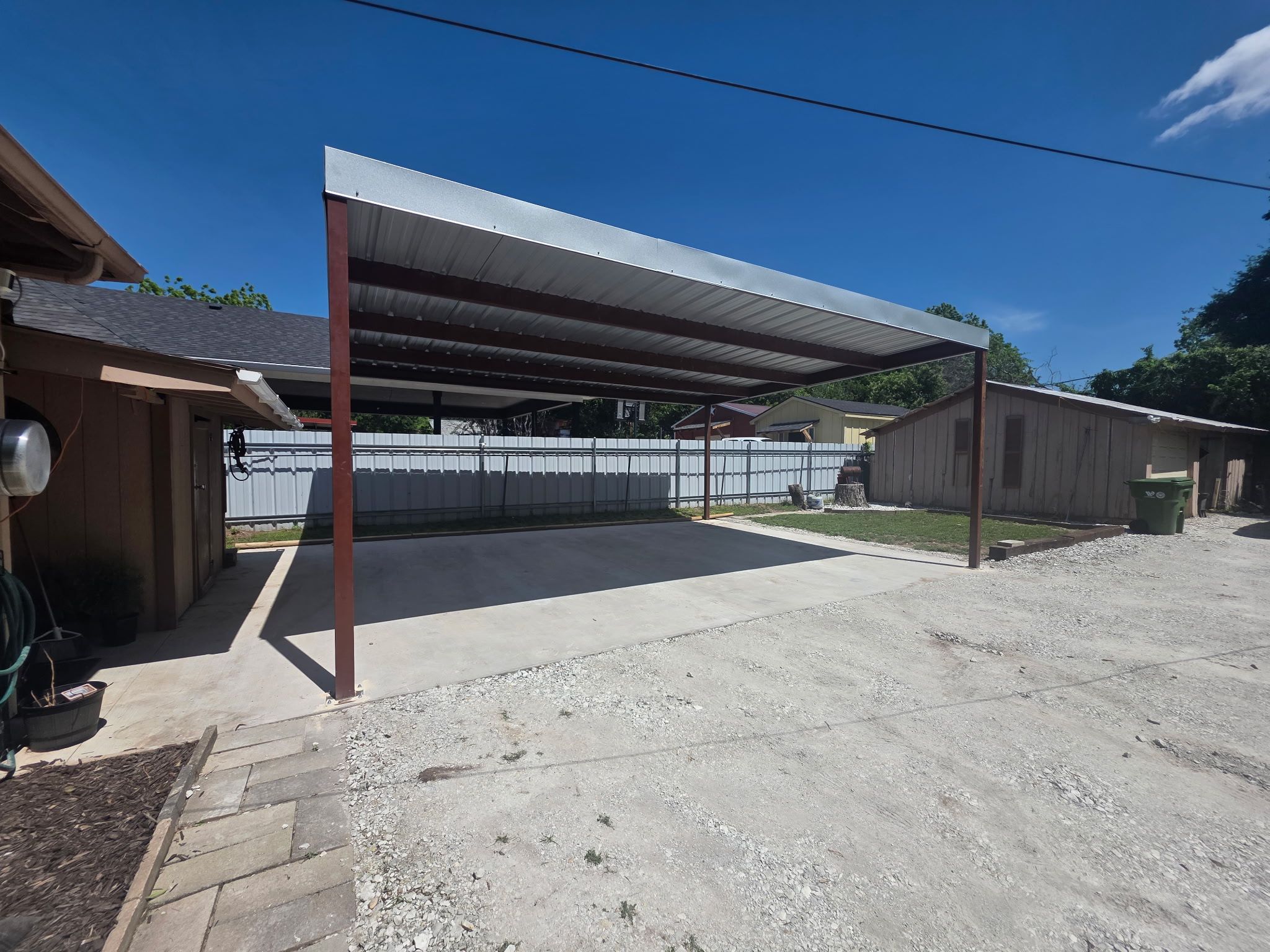 Carports, Metal Patio Covers, Barns, Shops, and more by REPS Austin Area Roofer