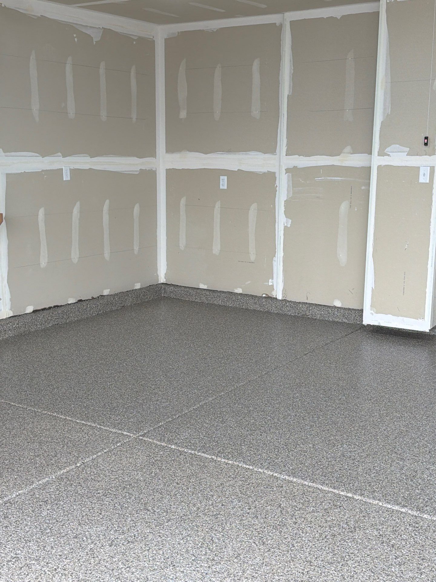 Justin S Garage by Torq Coatings