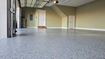 Garage using Creekbed