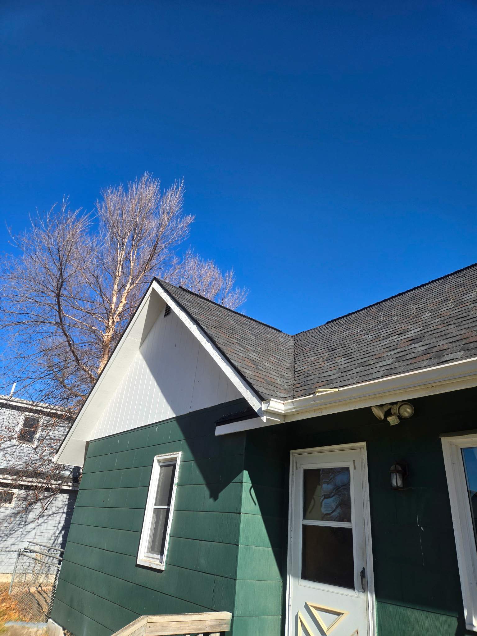 Asphalt Shingle Roof Replacement and Sheathing Repair in Wood River by Star Home