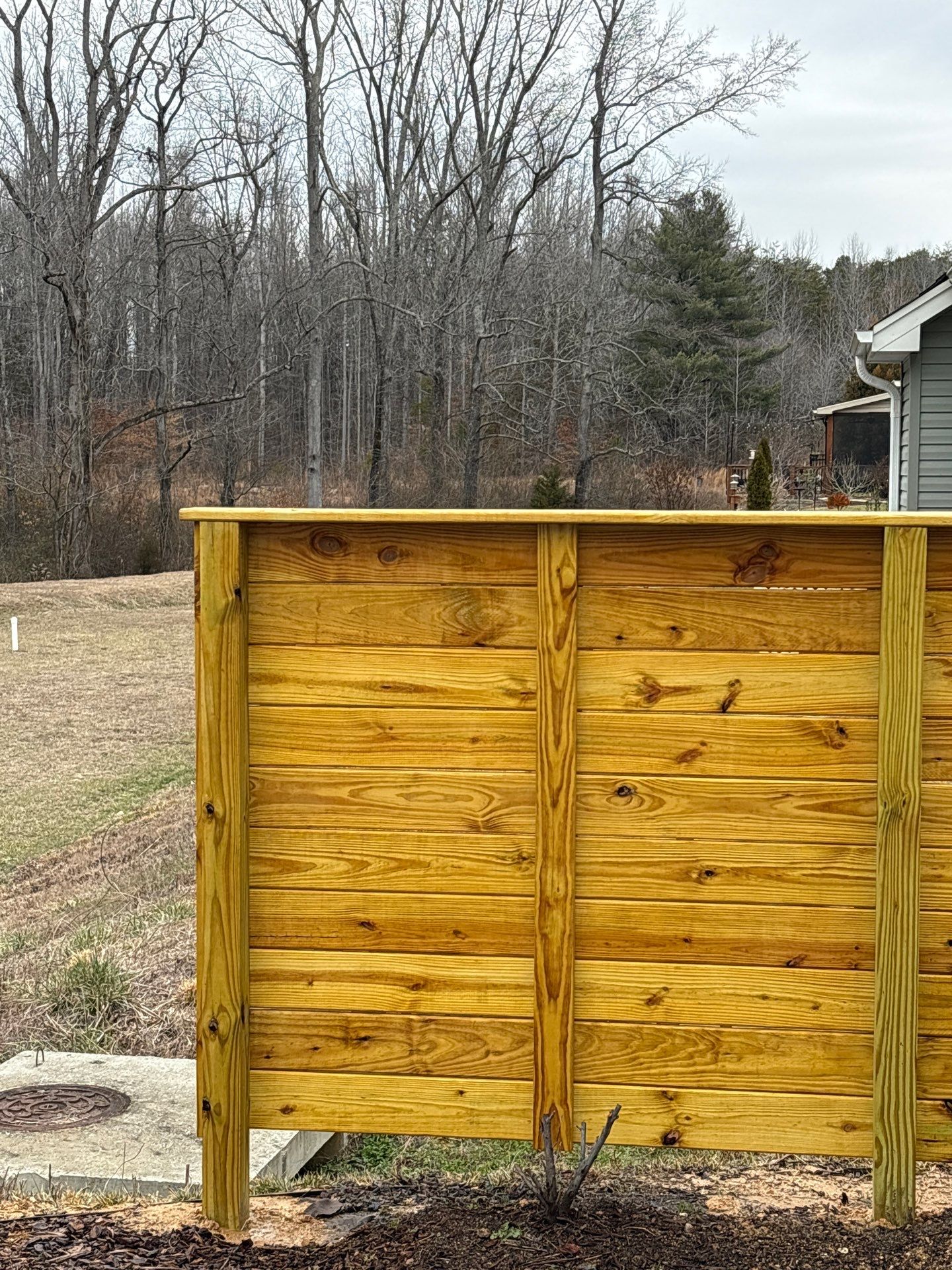 Wood Fence using Wood Sealant by DuraSeal
