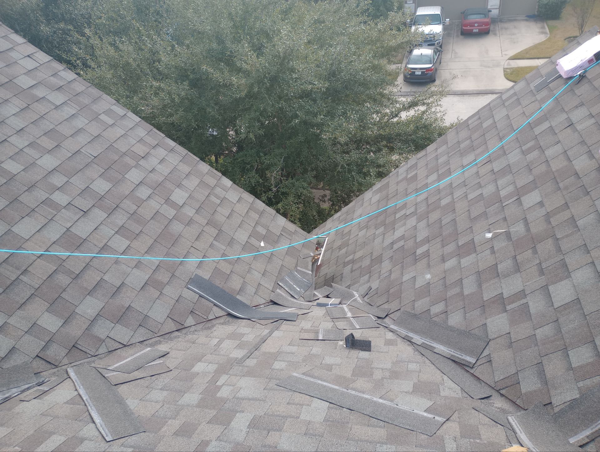 Residential Roofing Installation using Owen's Corning Duration (Lifetime) Shingles by Roof Repair Company