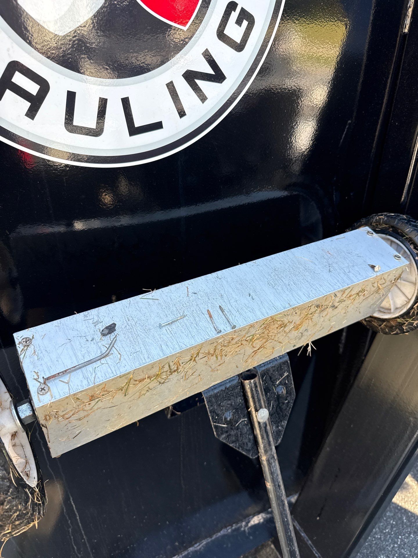 KB Home Improvement by Badger Hauling
