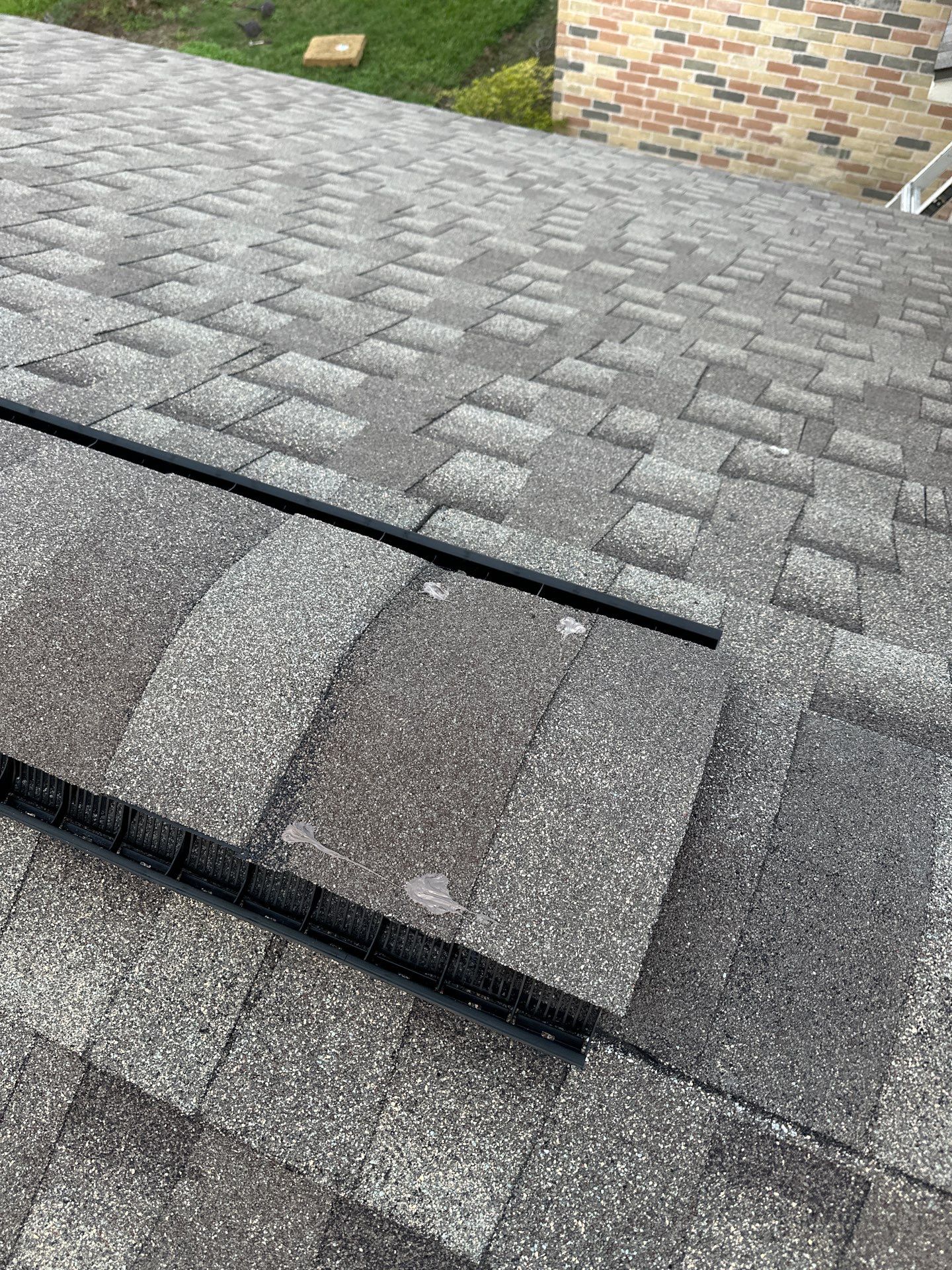 Gaf hdz weatherwood Pearland, Tx by Motion Roofing