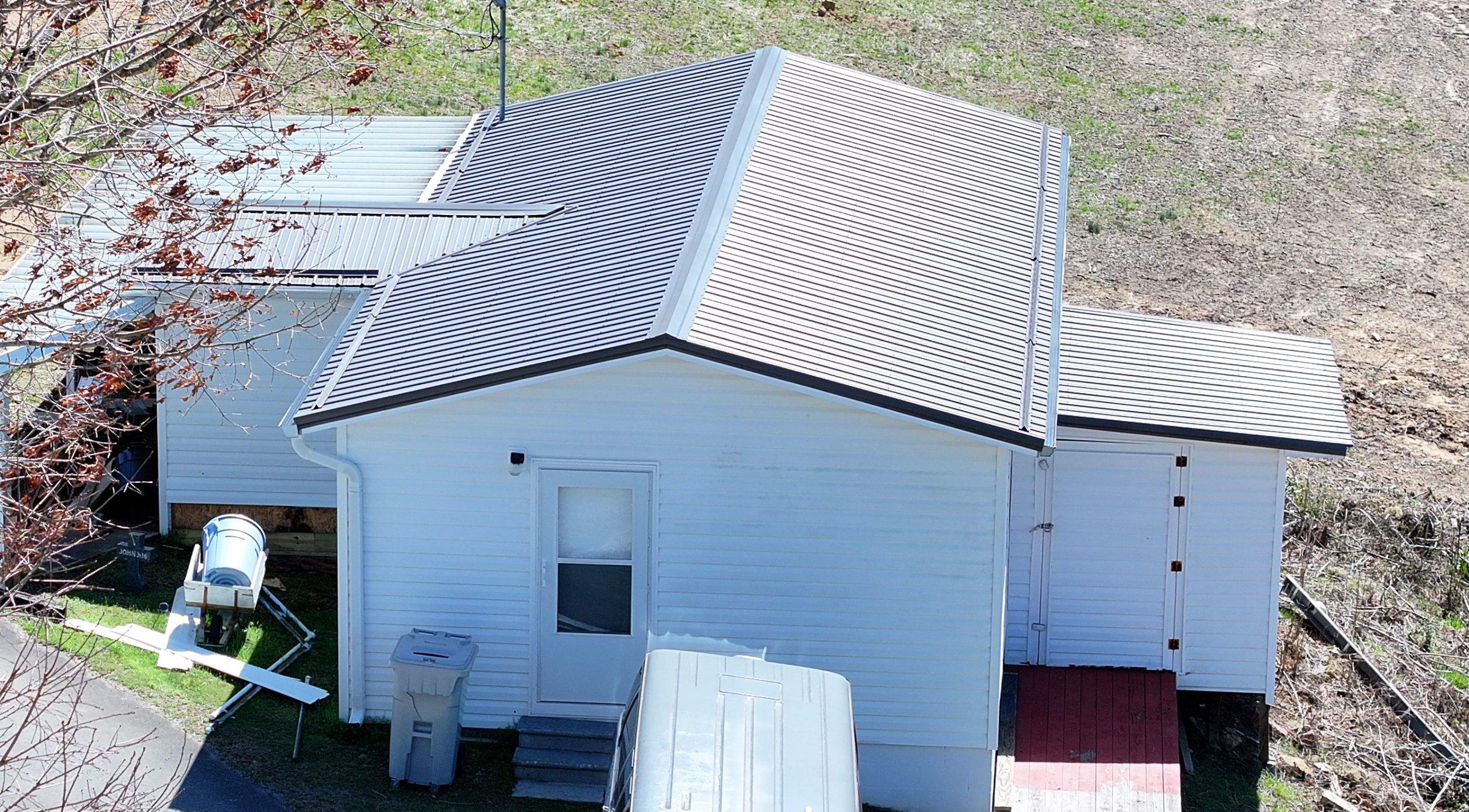 Fish Springs Baptist Church by Omnia Roofing