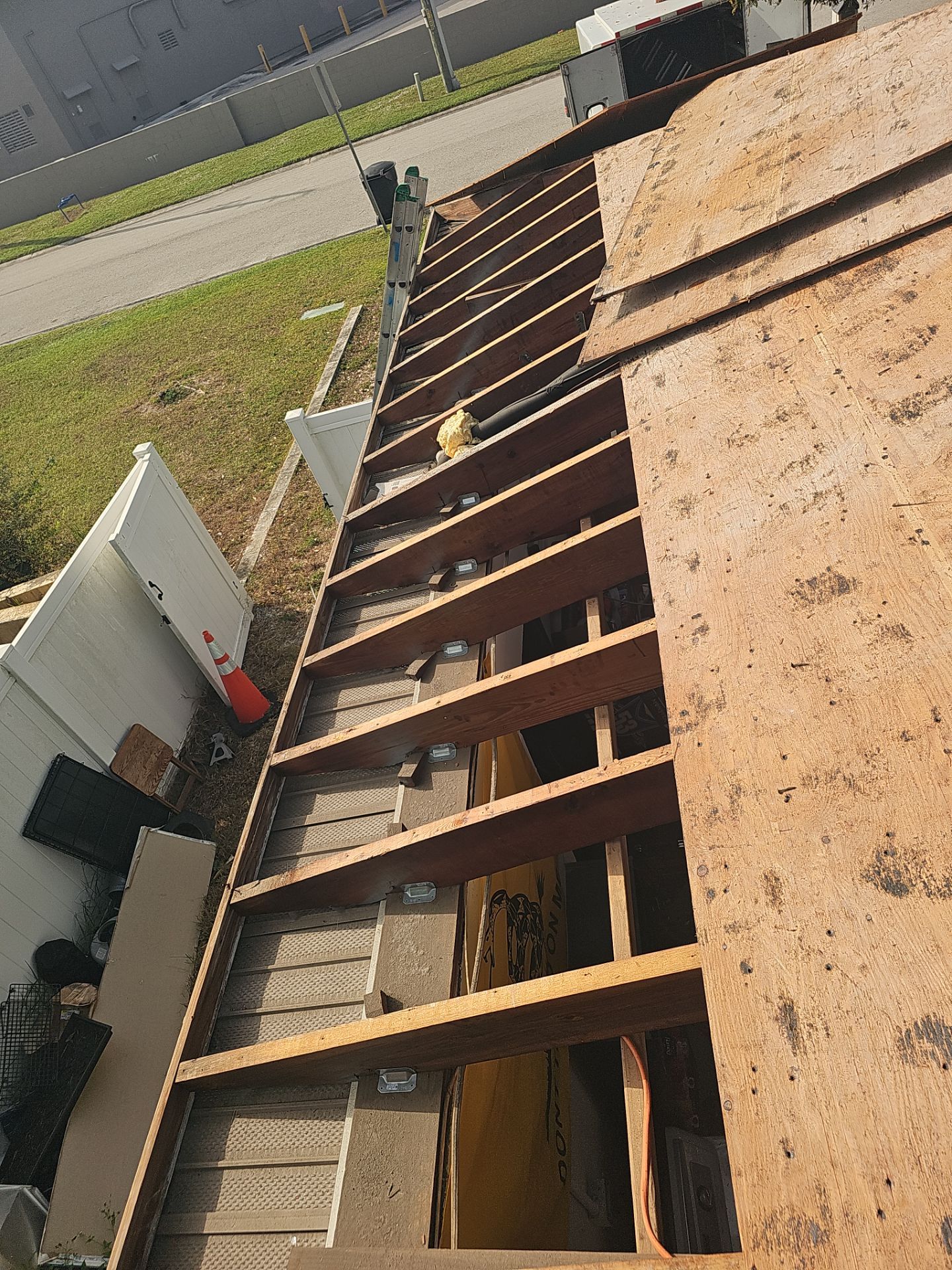 Project in St. Petersburg 33702 by Mitchell Roofing Company LLC