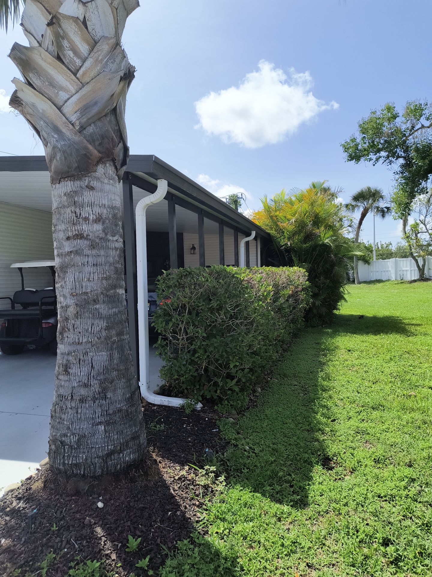 Aluminum Seamless Gutters using gutter cleaning in Sarasota FL by Gutter Professors