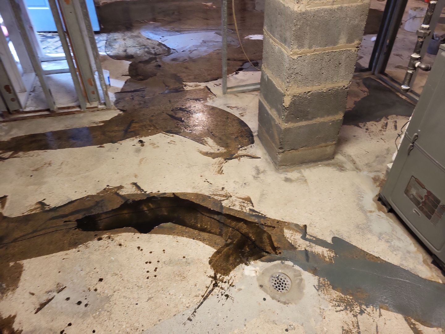 Basement Concrete Floor Coating with Penntek Flake System by Spectrum Painting, LLC