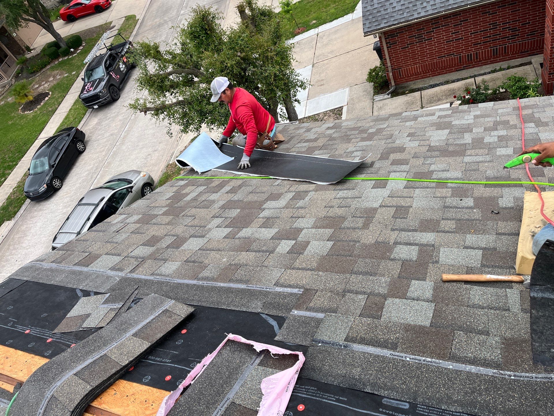 Residential Roofing Installation using Owen's Corning Duration (Lifetime) Shingles by Roof Repair Company