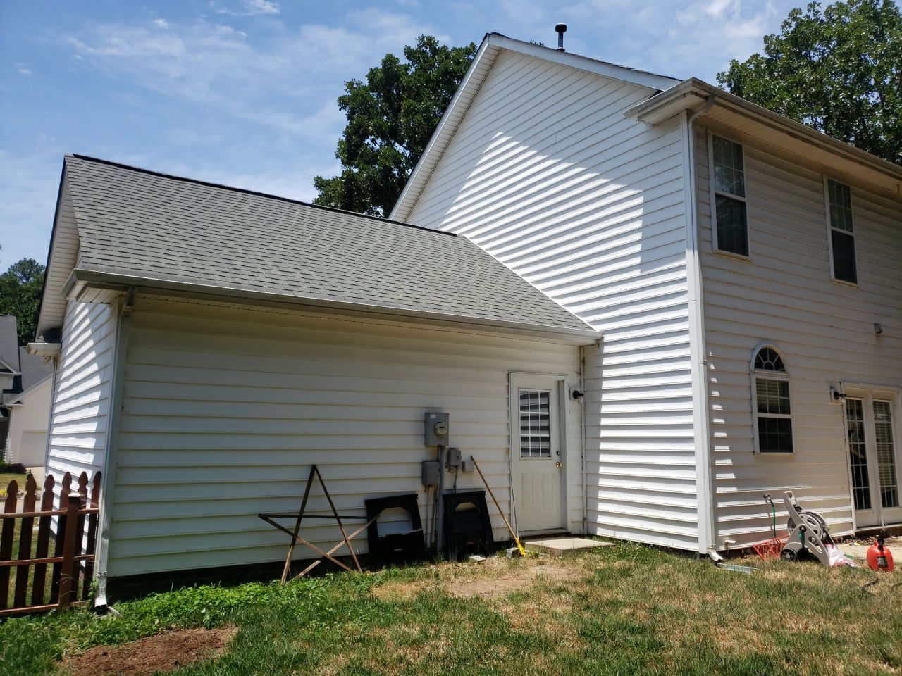 House Wash using cleaner by Power Wash Masters LLC