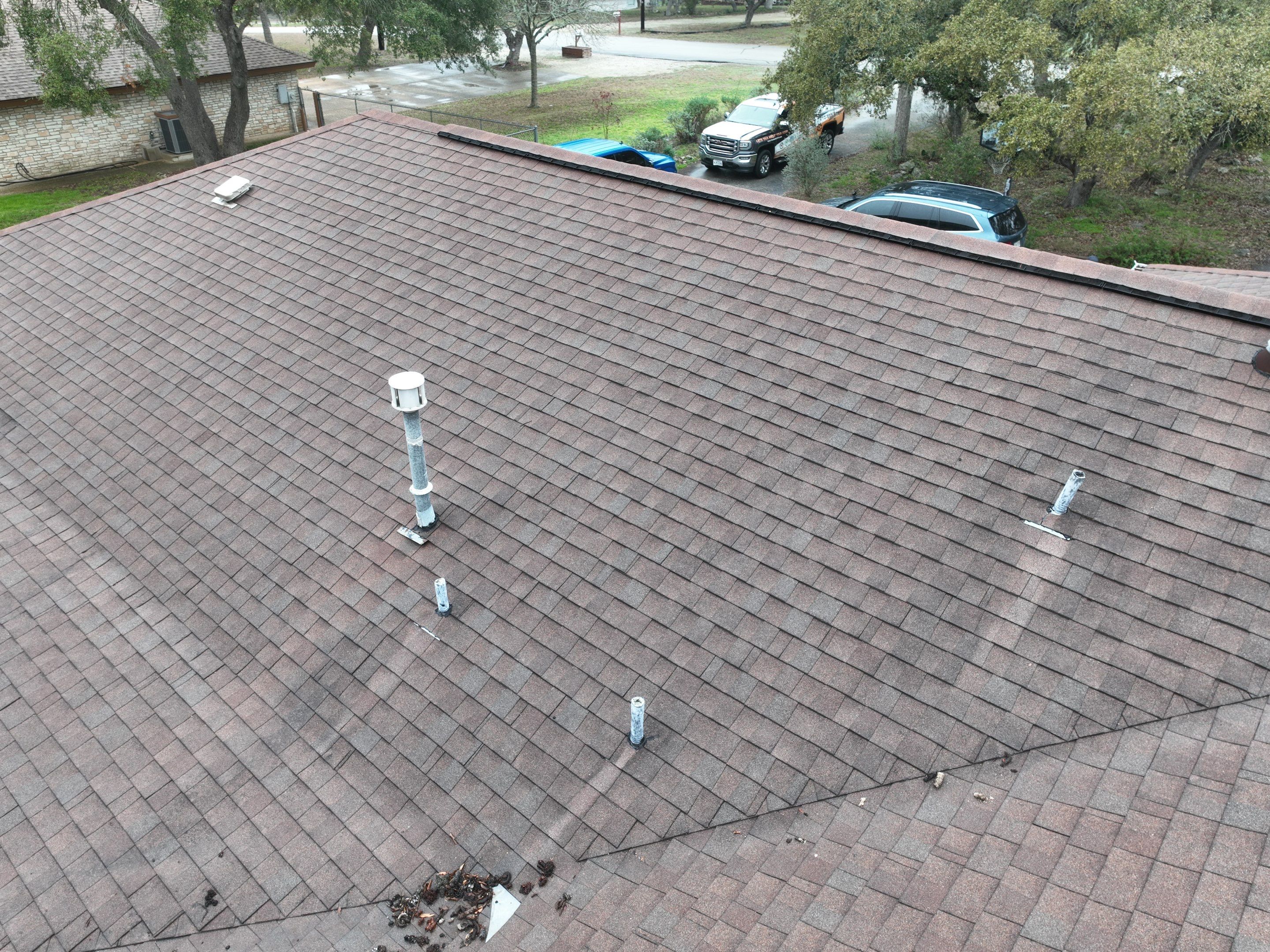 Residential Roofing Installation using Owens Corning 30 year Architectural Shingles by Premier Roofing and Contracting