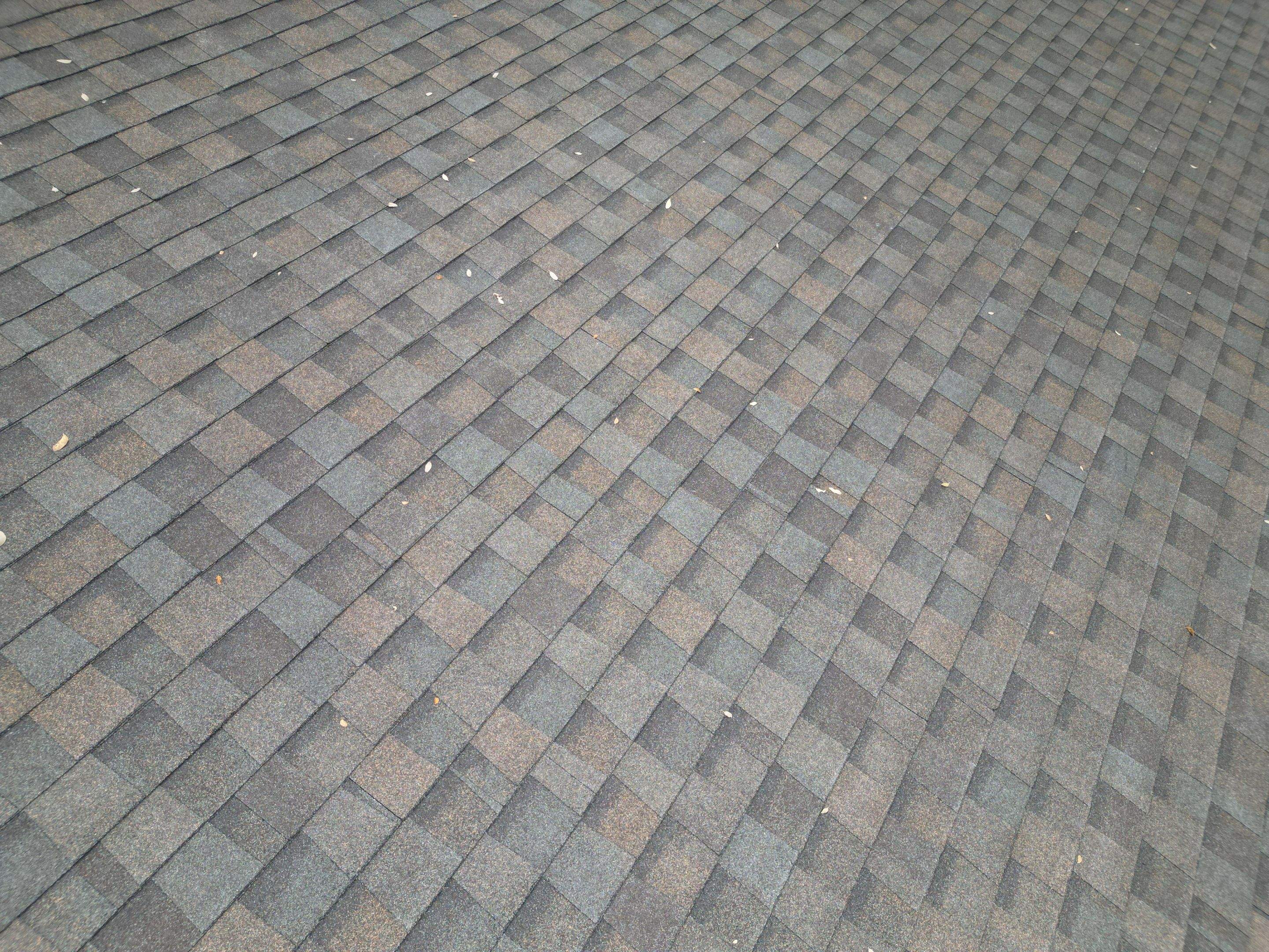 Heather Blend - CertainTeed Landmark by RoofsOnly.com